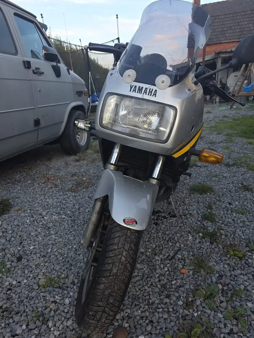 Yamaha YZF 750 Grijs - 2