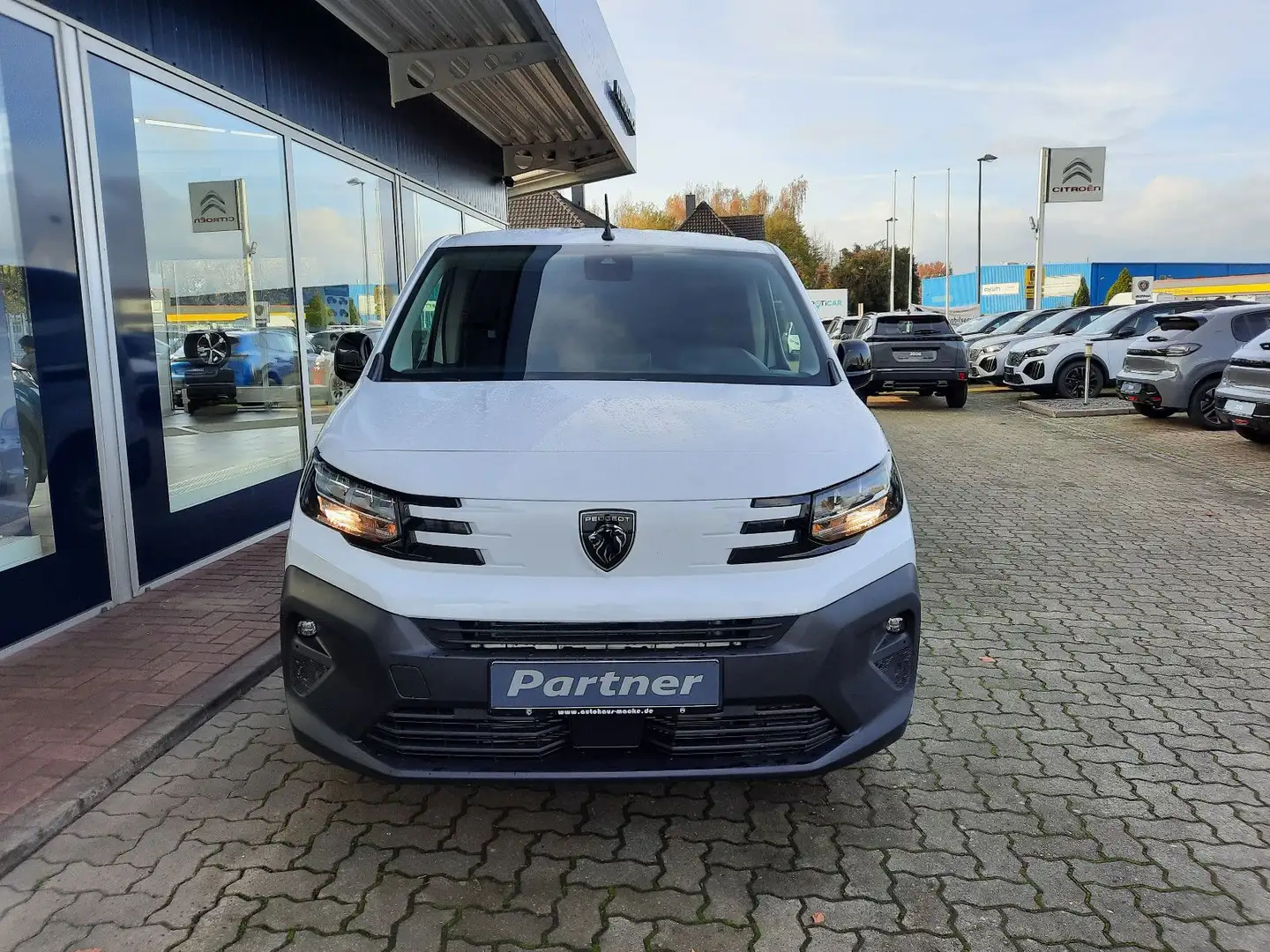 Peugeot Partner Kastenwagen Weiß - 1