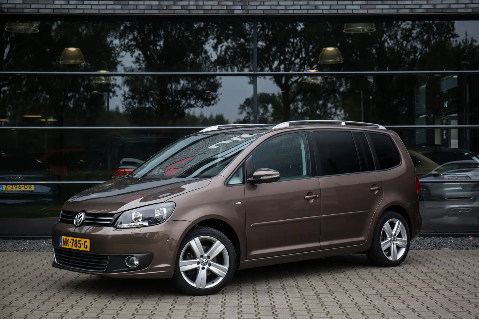 Volkswagen Touran 1.2 TSI Comfortline BlueMotion 7p. , Pano, Trekhaa Brun - 2