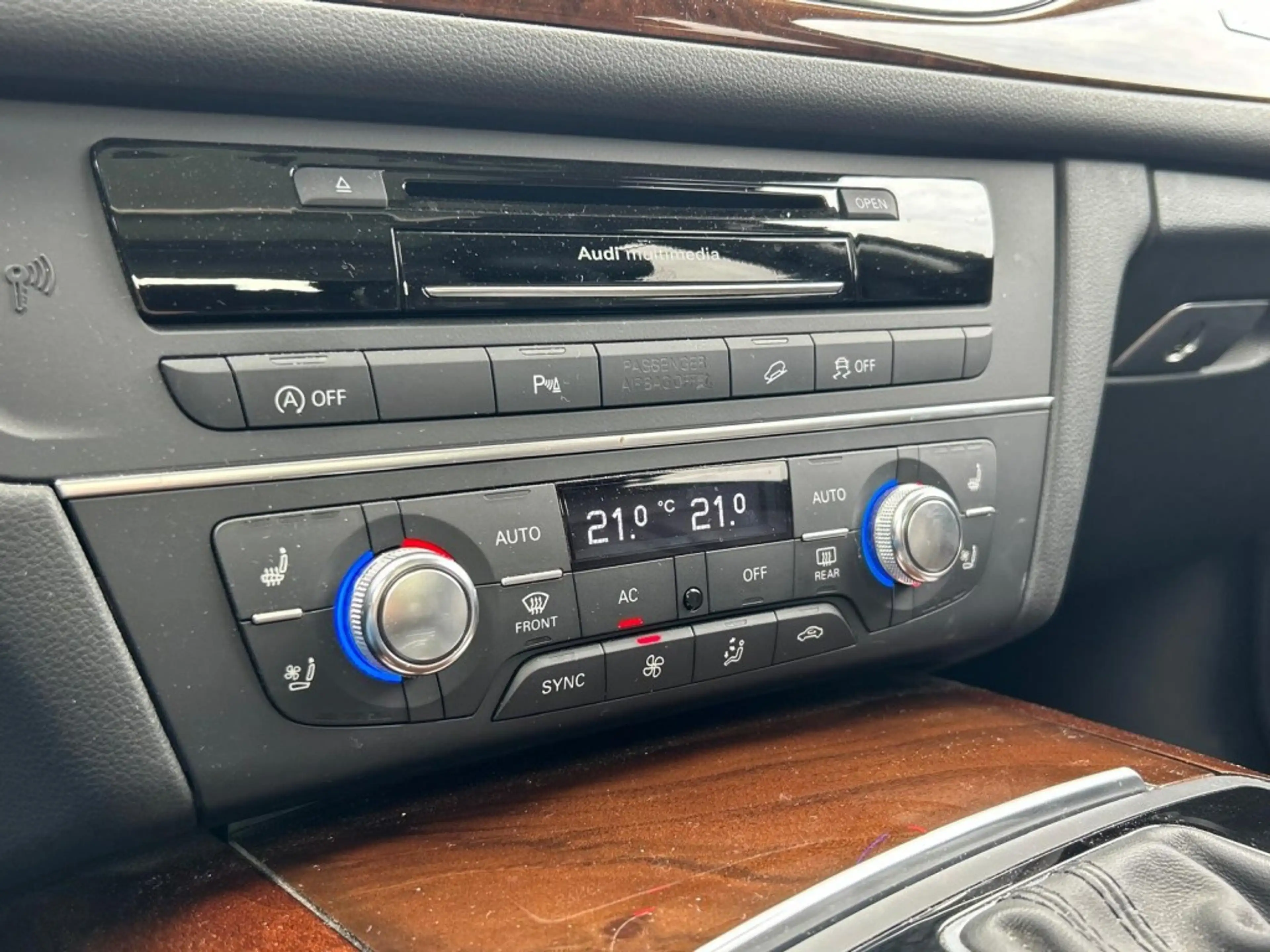 Audi A6 allroad 3.0 biTDI Premium Ed. Matrix, Pano, Leder, Trekhaa — photo 24