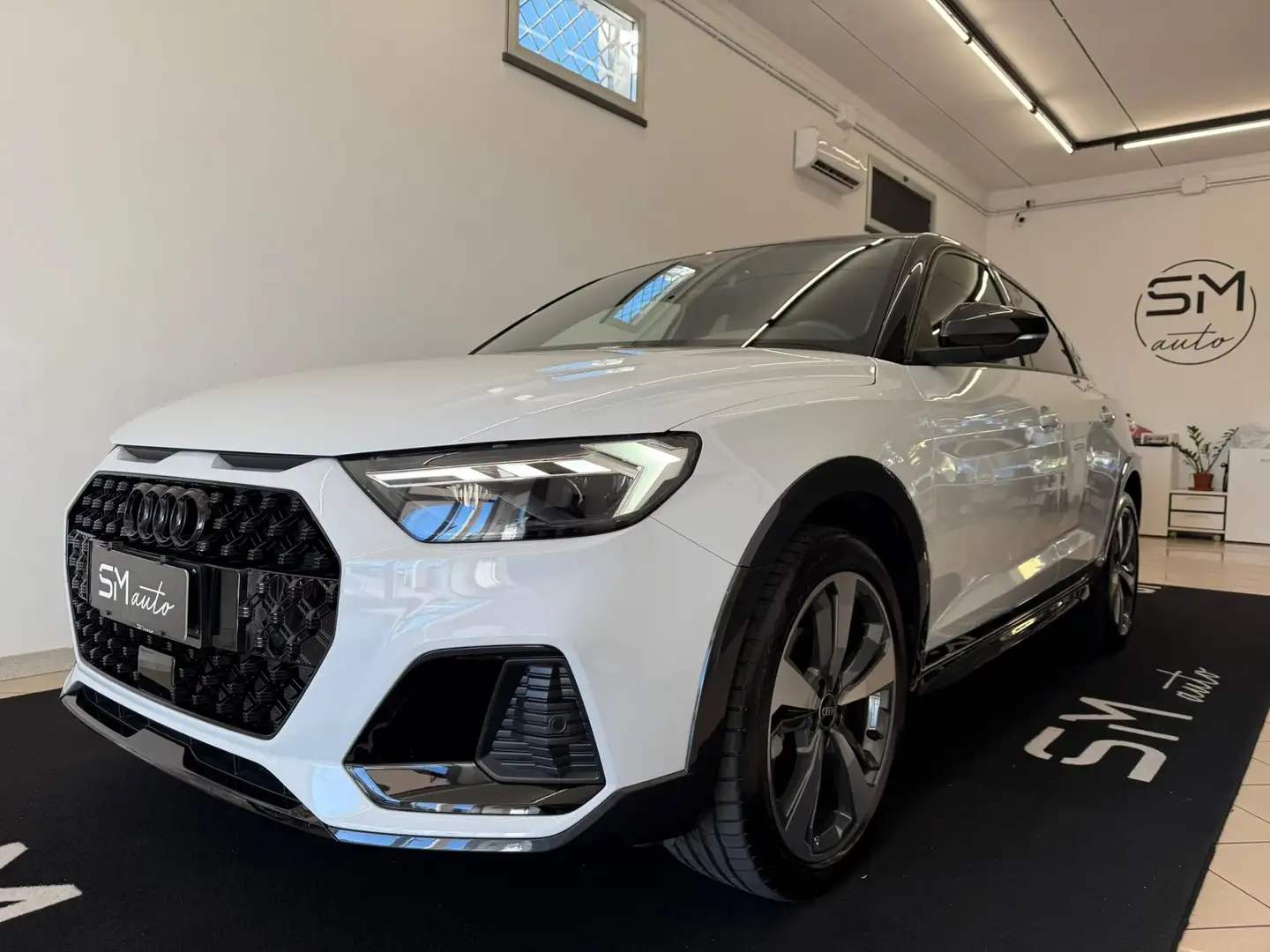 Audi A1 A1 II allstreet 30 tfsi I. Contrast 116cv s tronic - 1
