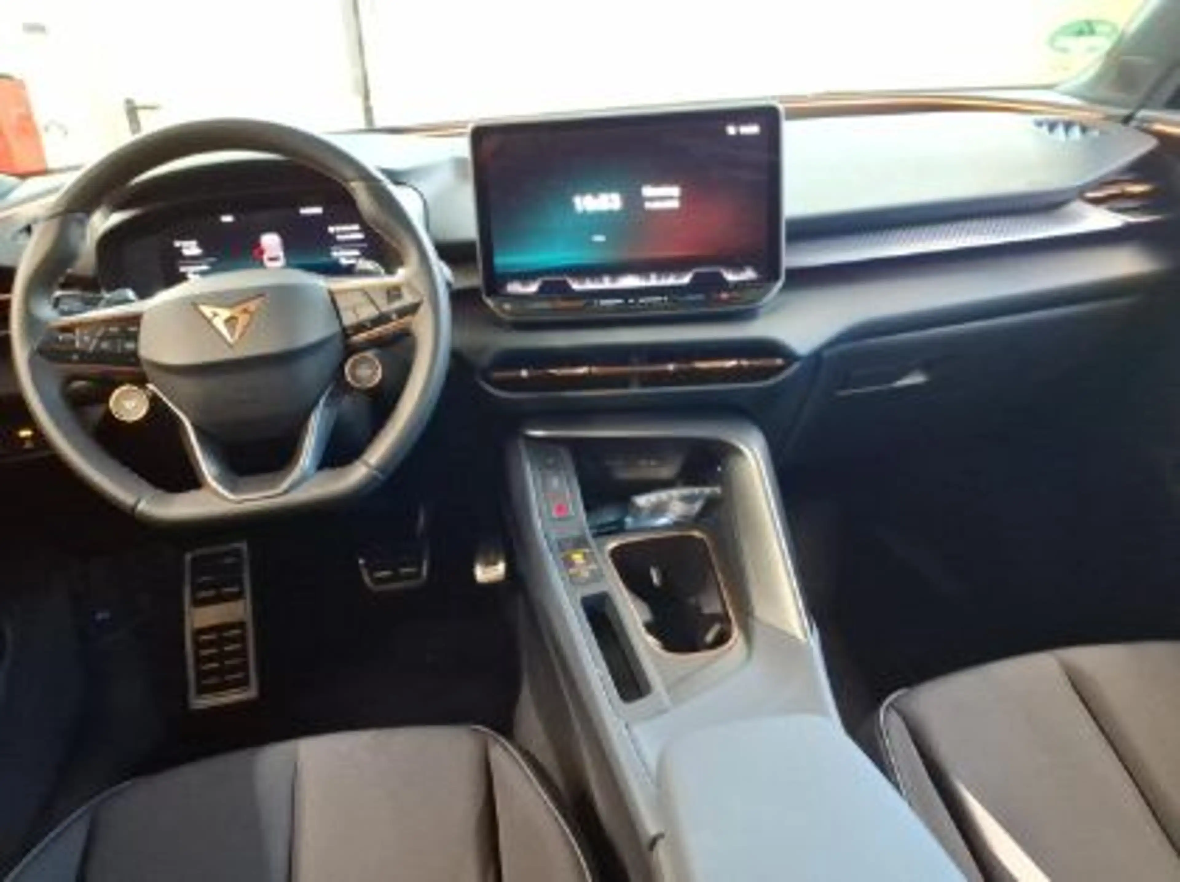 CUPRA Terramar 1.5 eTSI DSG | SITZH. | NAVI | — photo 4