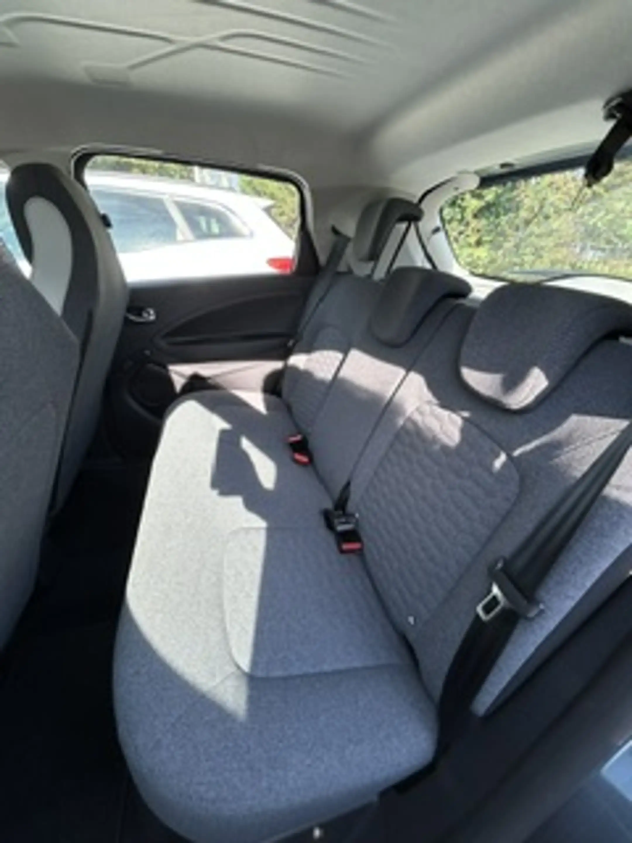 Renault ZOE Experience R110 Z.E. 50 — photo 11