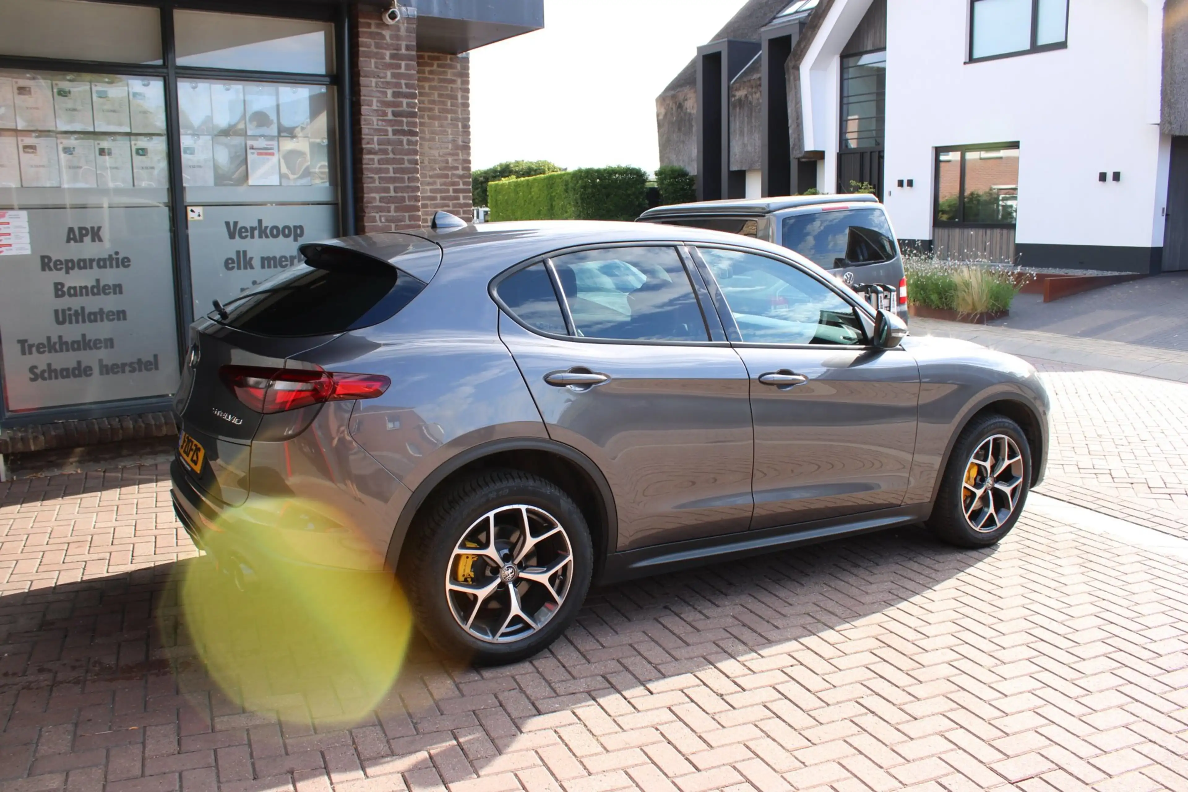 Alfa Romeo Stelvio 2.0 T AWD Sprint — photo 3