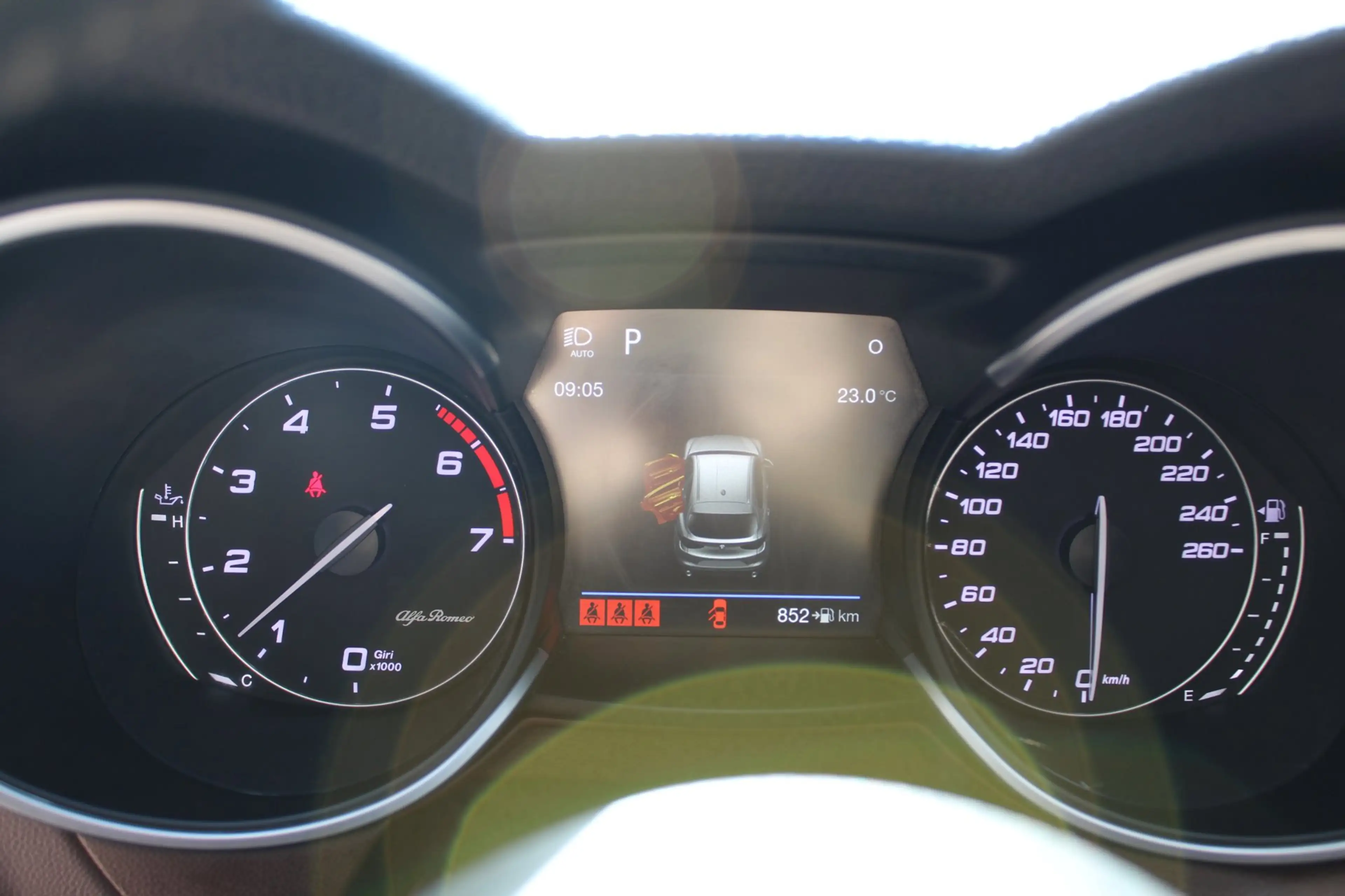 Alfa Romeo Stelvio 2.0 T AWD Sprint — photo 13