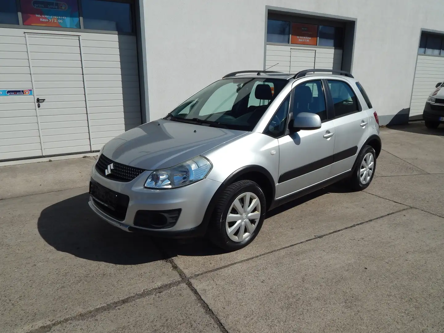 Suzuki SX4 Club*1.HAND*TÜV-NEU*KLIMA*TOP*ALLRAD*8xRÄDER Silber - 1