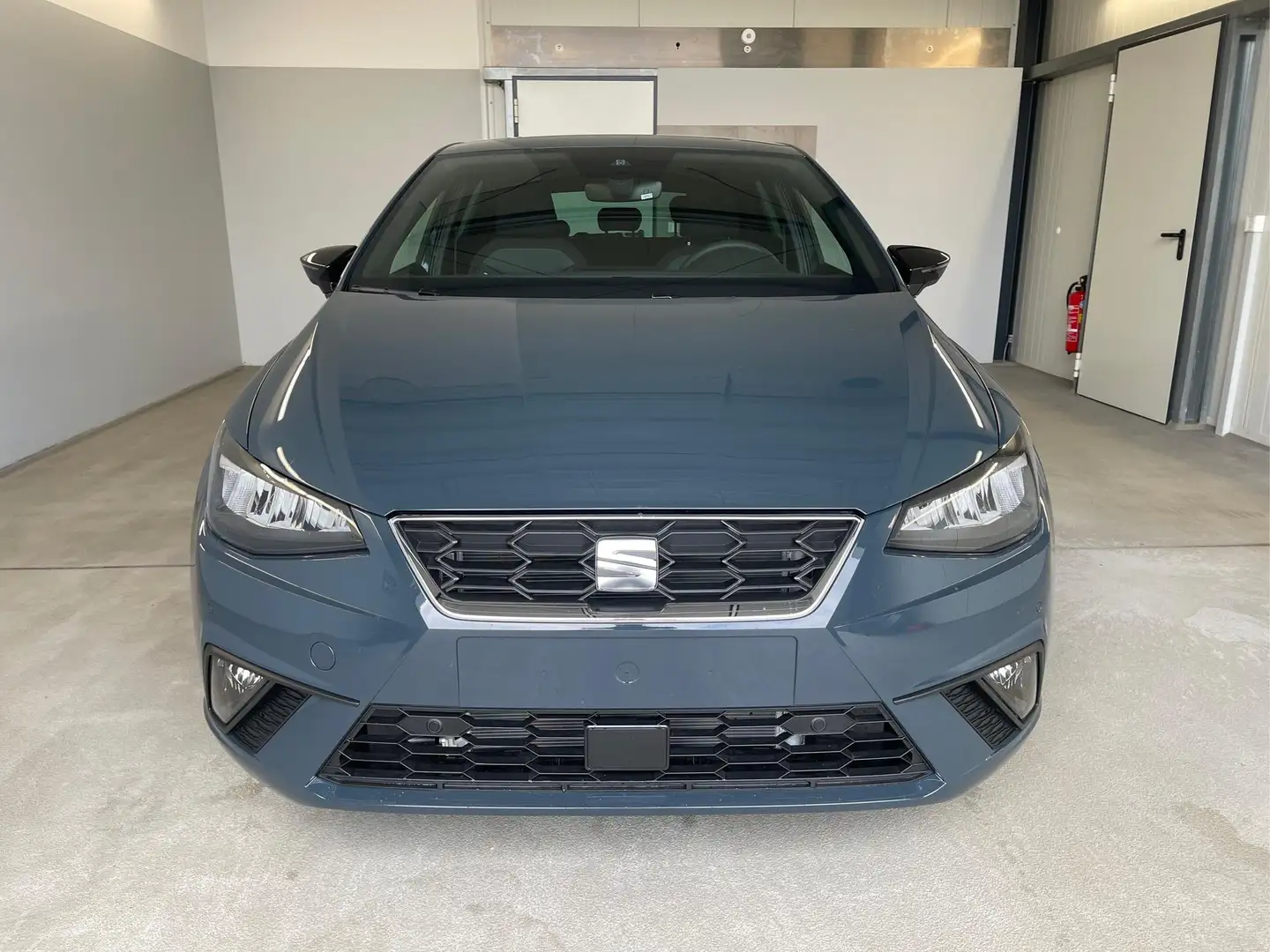 SEAT Ibiza FR 115PS DSG Kessy+ACC+18 Zoll 1.0 TSI DSG 85kW... Albastru - 2