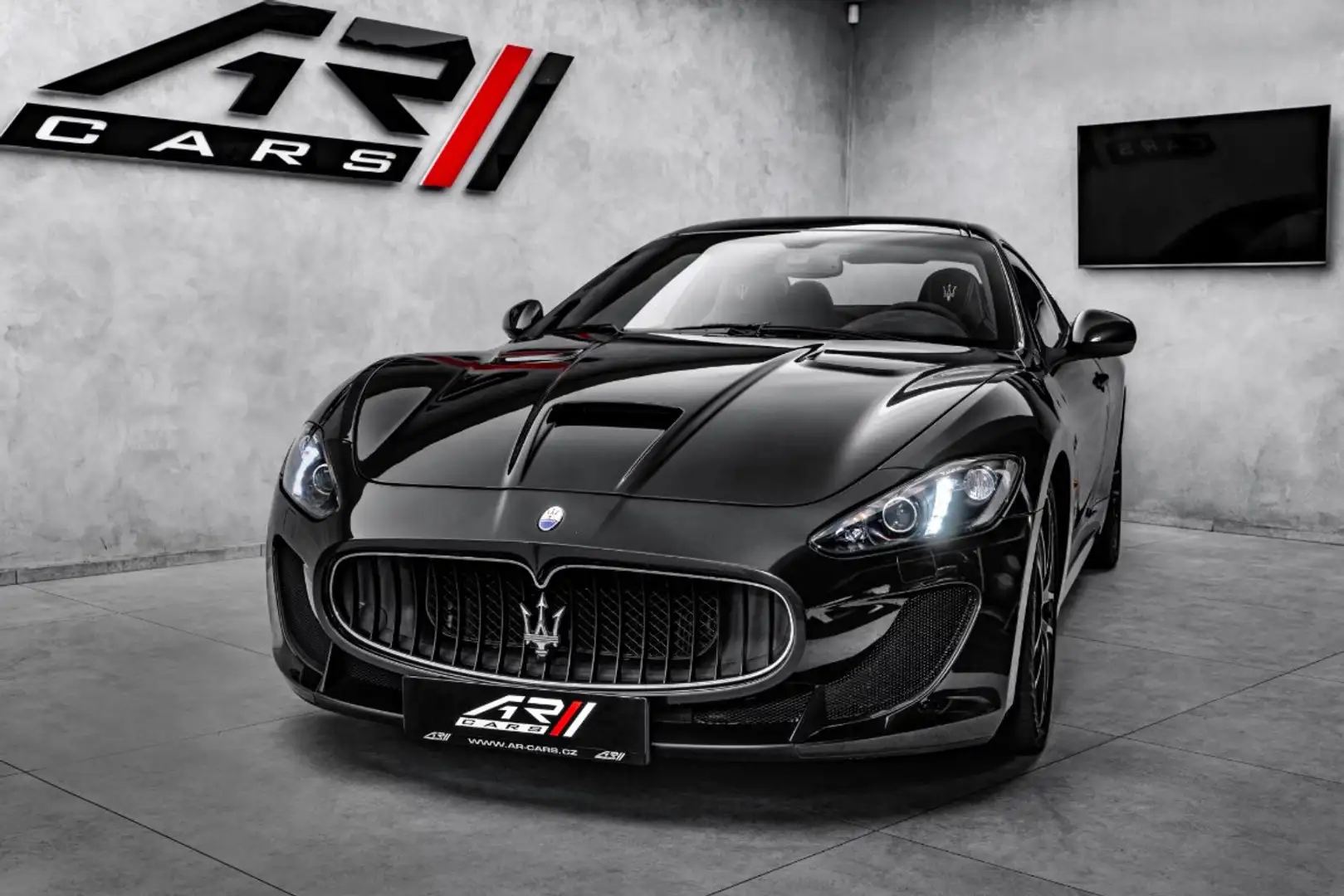 Maserati GranTurismo 4.7 V8 MC Stradale 460 ch - Carbone Negro - 2