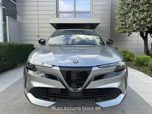 Alfa Romeo Junior view 2