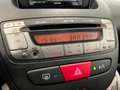 Toyota Aygo 1.0 VVT-i Now / NL-auto / Navi / Airco / 5-drs Wit - thumbnail 12