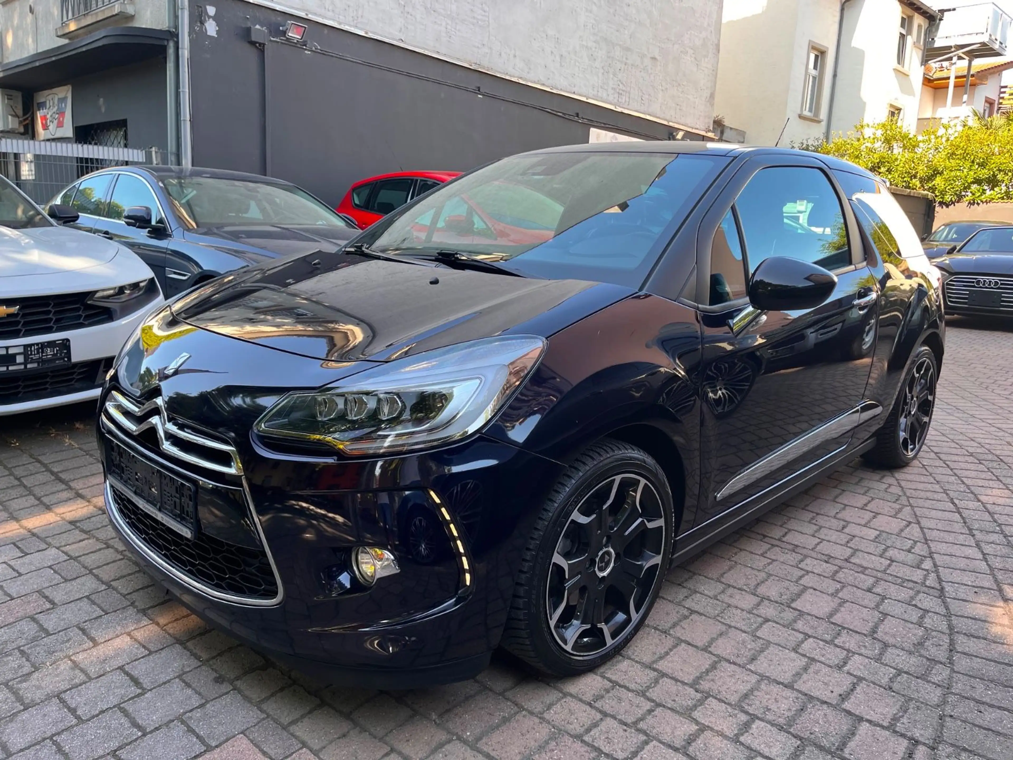 Citroen DS3 SportChic 1.Hand  Full-LED Navi kamera — photo 3