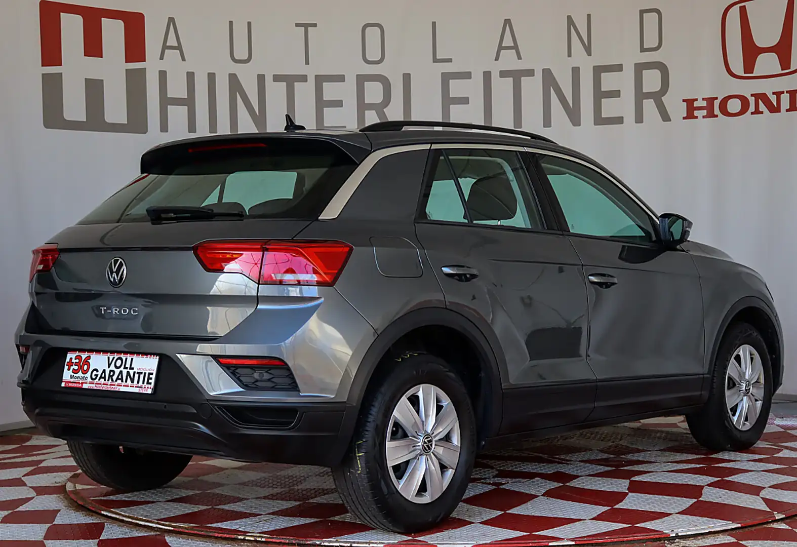 Volkswagen T-Roc 2,0 TDI Design NAVI WINTERPAKET Grau - 2