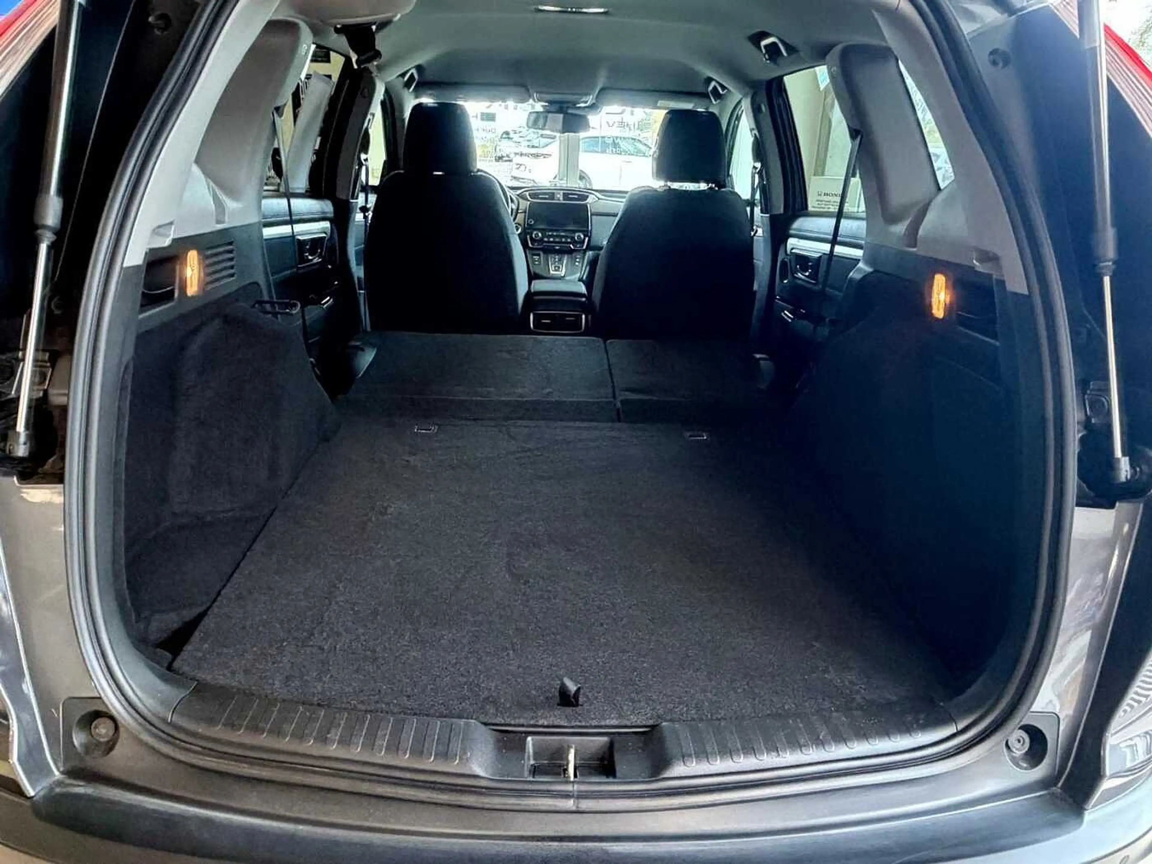 Honda CR-V Hybrid e:HEV 2.0 i-MMD 2WD Elegance — photo 32
