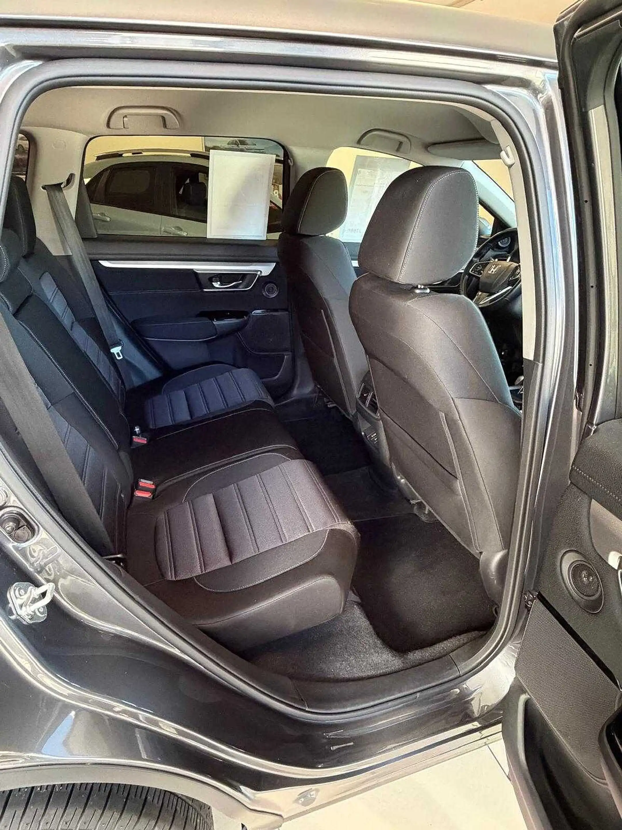 Honda CR-V Hybrid e:HEV 2.0 i-MMD 2WD Elegance — photo 22