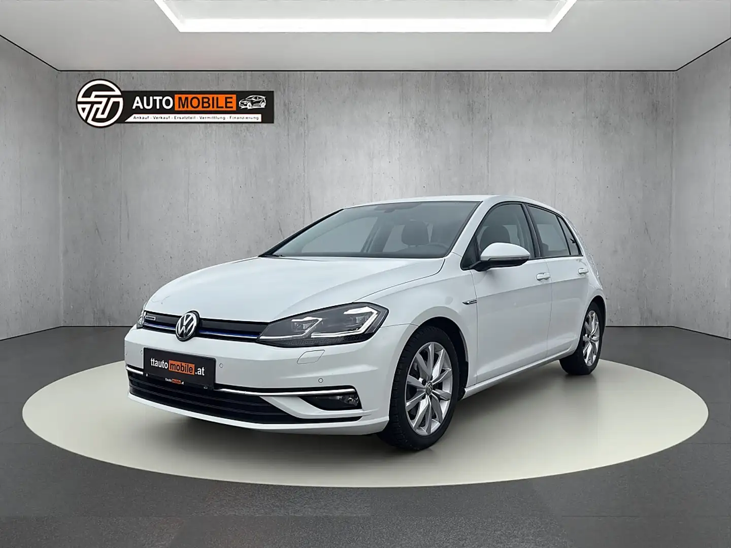 Volkswagen Golf Highline 1,5 TSI ACT BlueMotion Weiß - 1