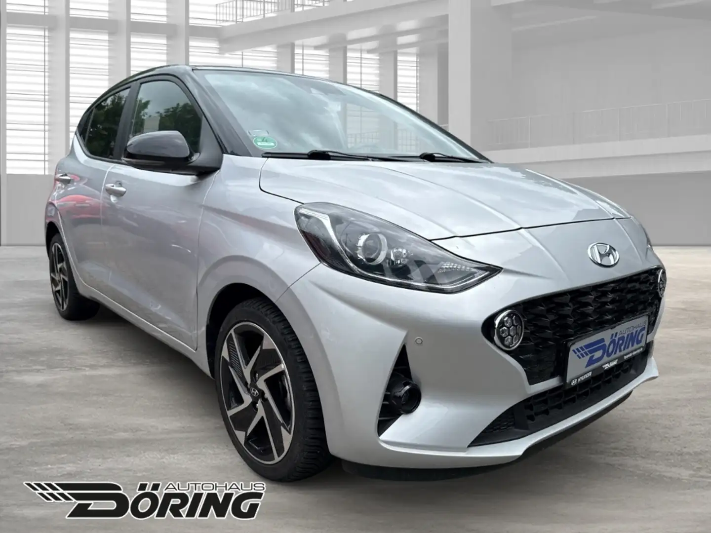 Hyundai i10 Prime 1.2 Automatik 84PS Navi Standheizung Allwett Zilver - 2