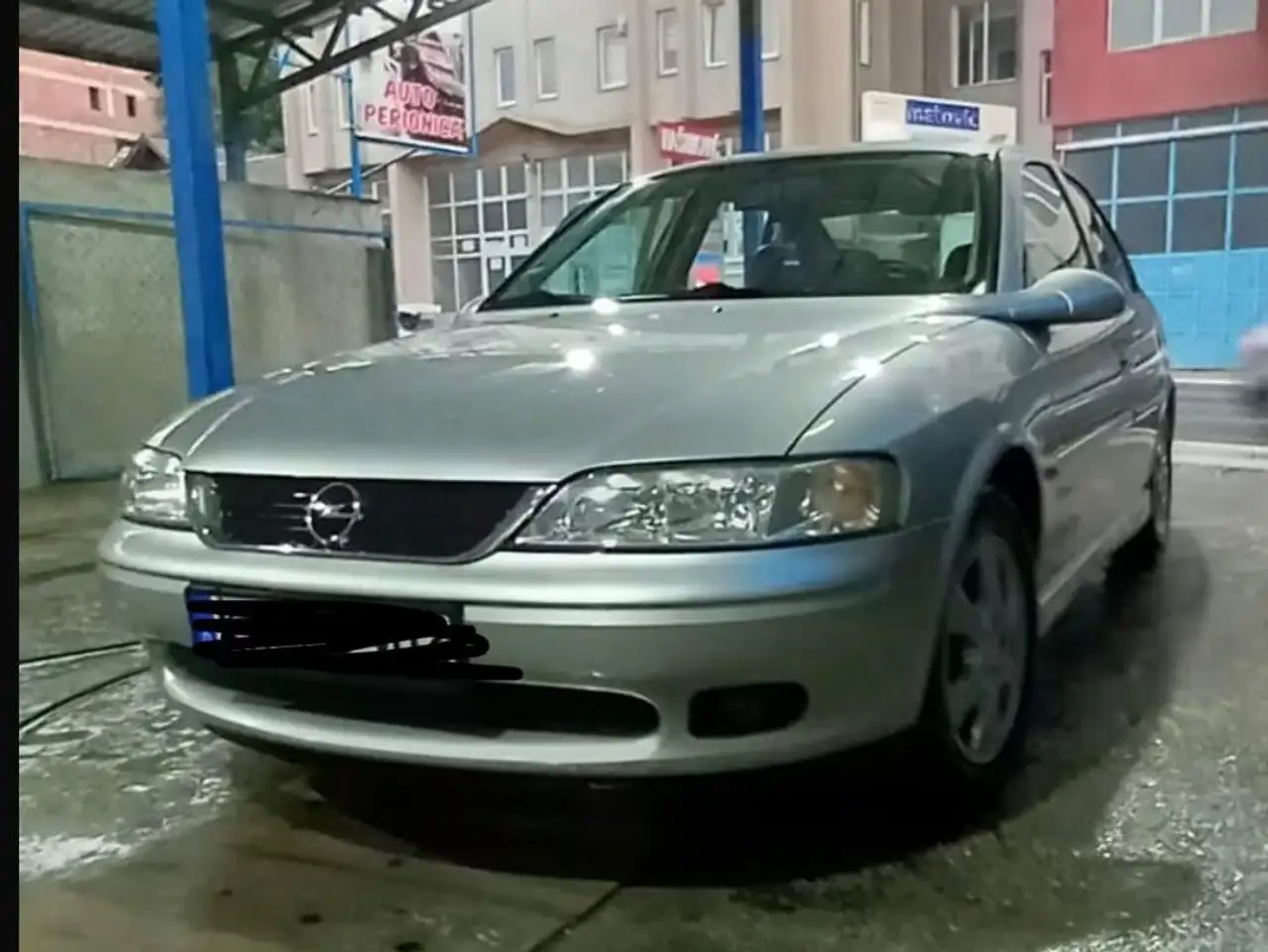 Opel Vectra 1.6, foto 3