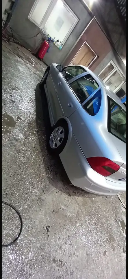 Opel Vectra 1.6, foto 4