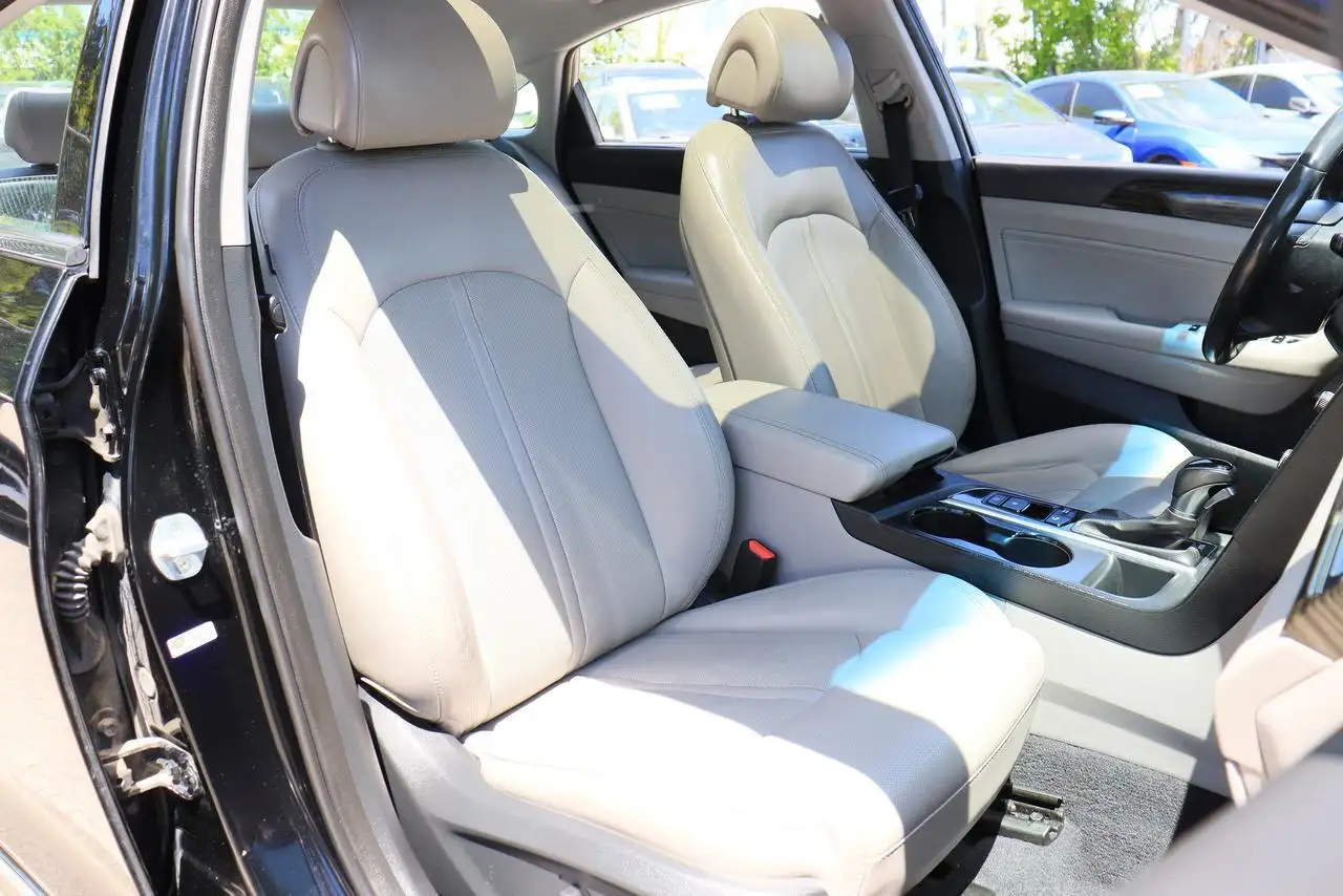 Hyundai SONATA снимка Hyundai SONATA