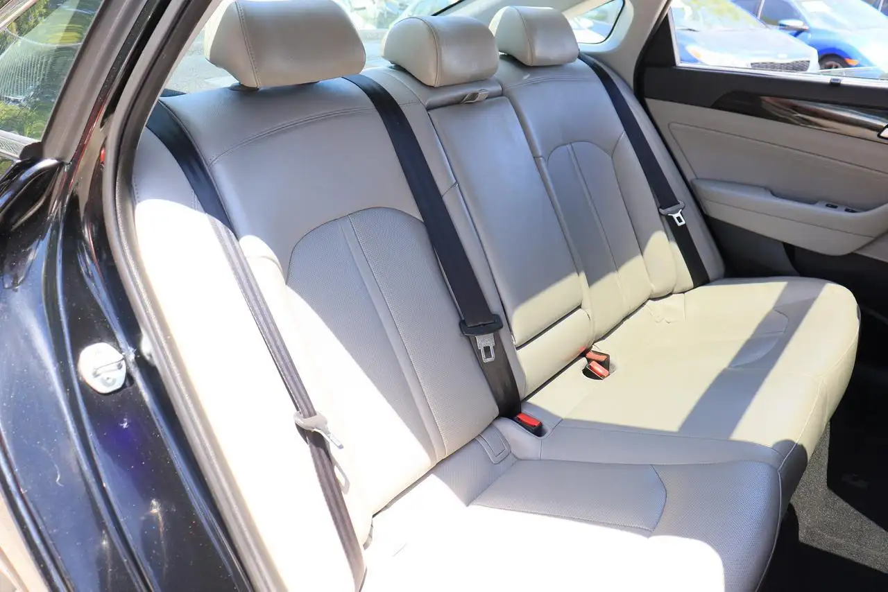 Hyundai SONATA снимка Hyundai SONATA