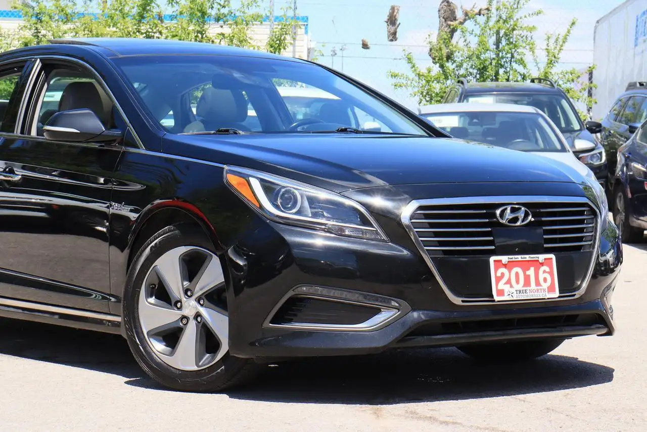 Hyundai SONATA снимка Hyundai SONATA
