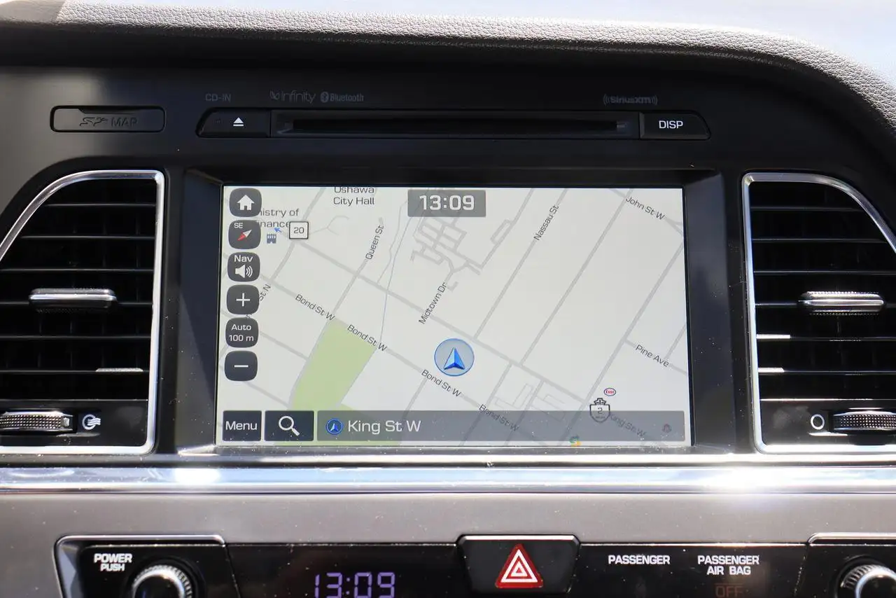 Hyundai SONATA снимка Hyundai SONATA