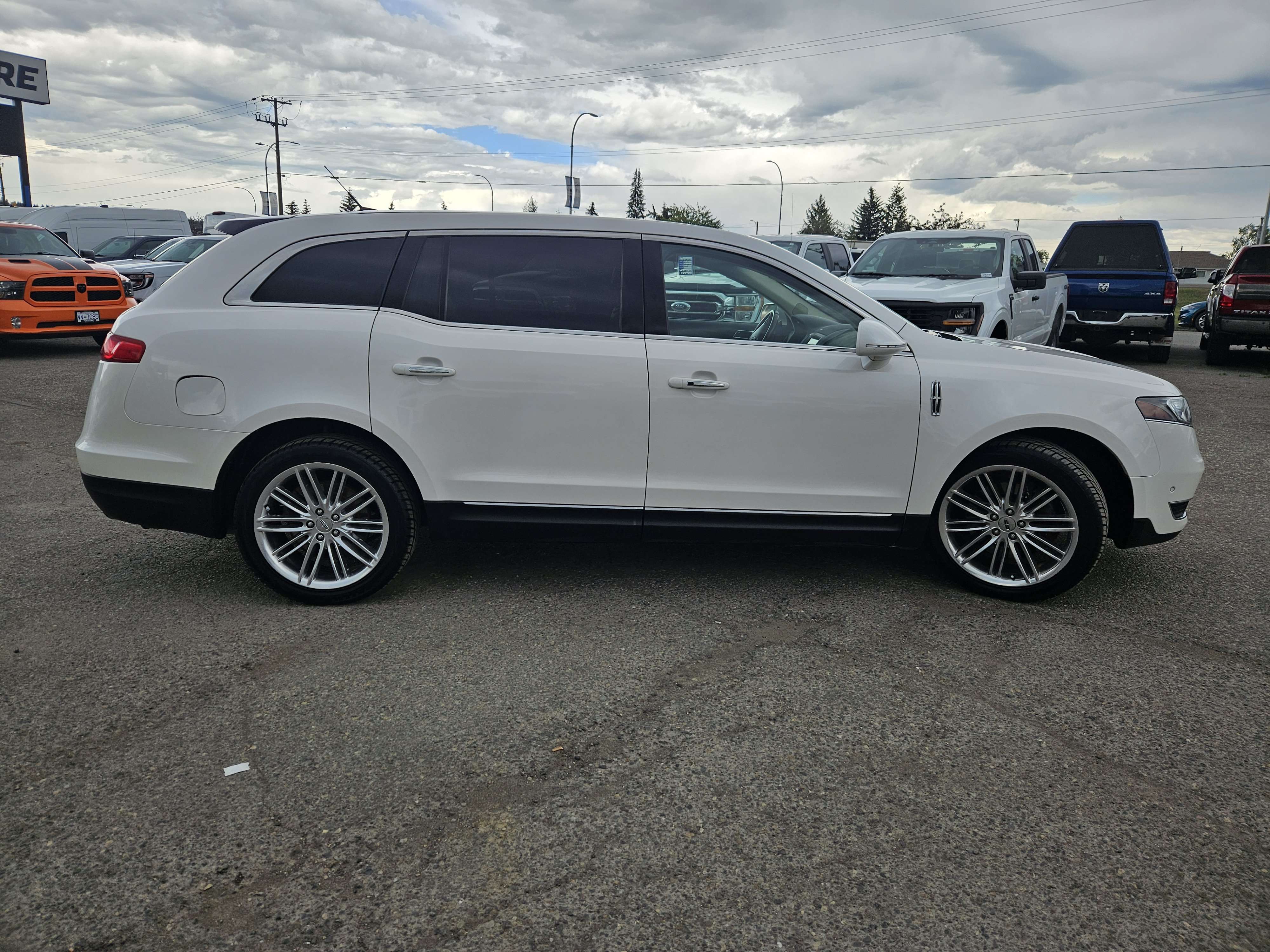 2019 Lincoln MKT