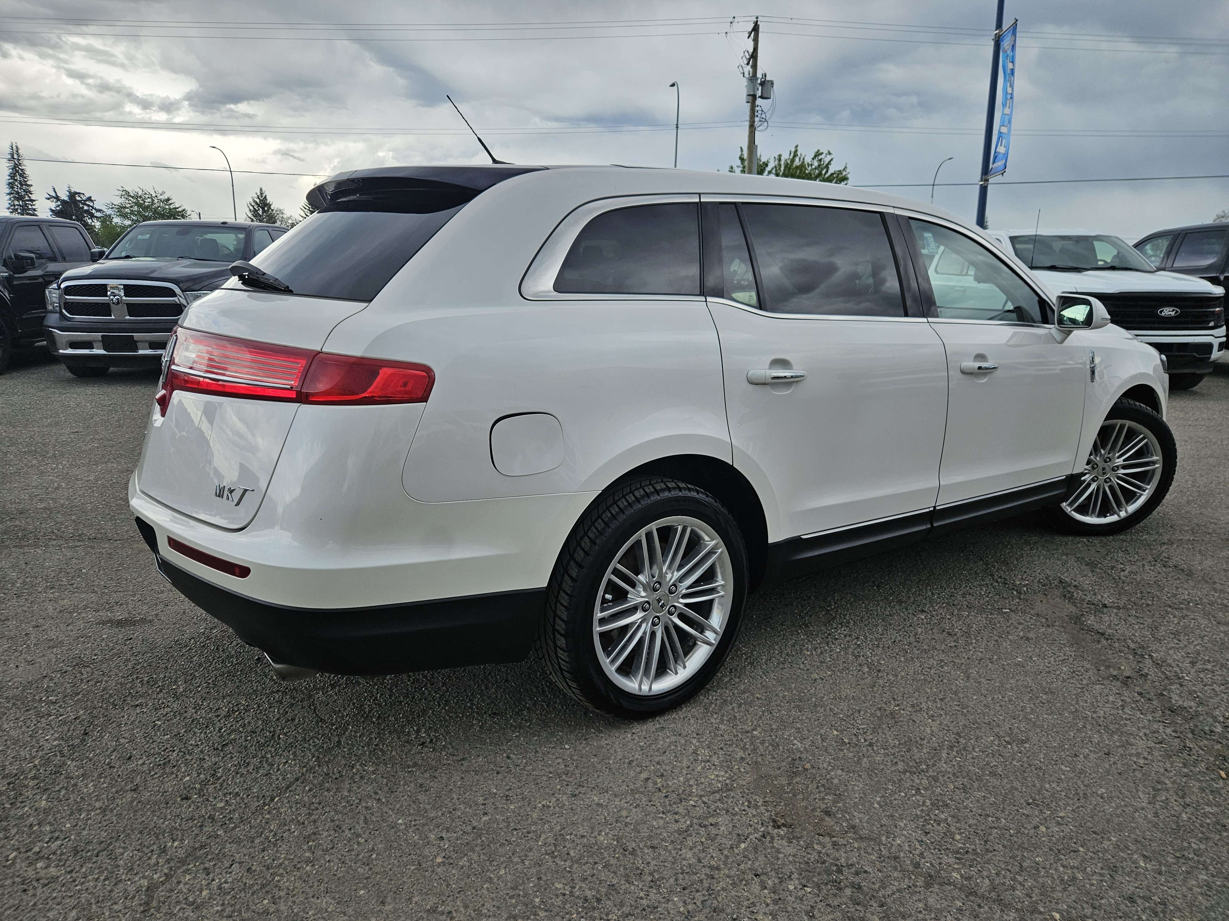 2019 Lincoln MKT
