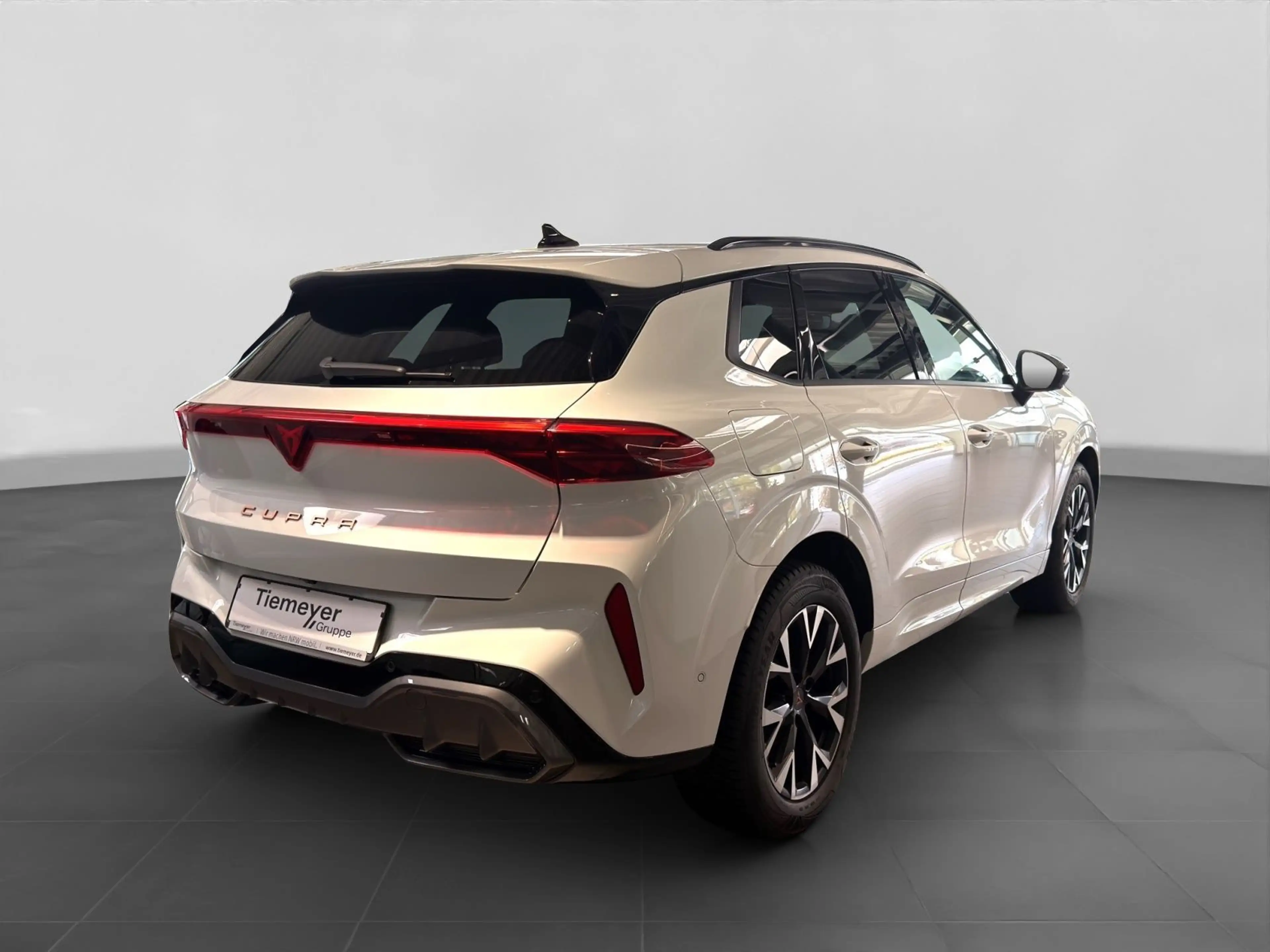 CUPRA Terramar 1.5 eTSI HEAD-UP 360° eSITZE NAVI — photo 3