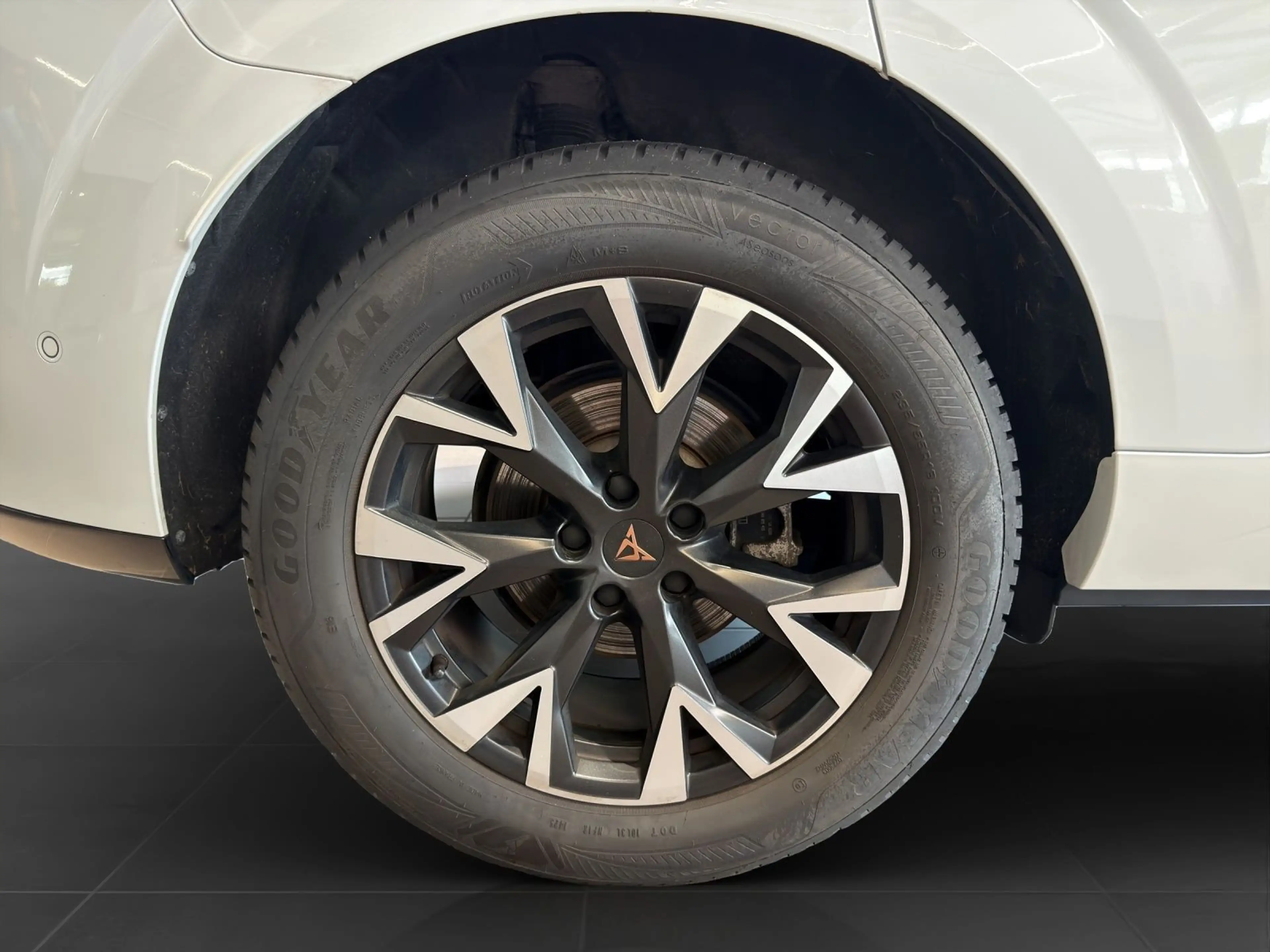 CUPRA Terramar 1.5 eTSI HEAD-UP 360° eSITZE NAVI — photo 7