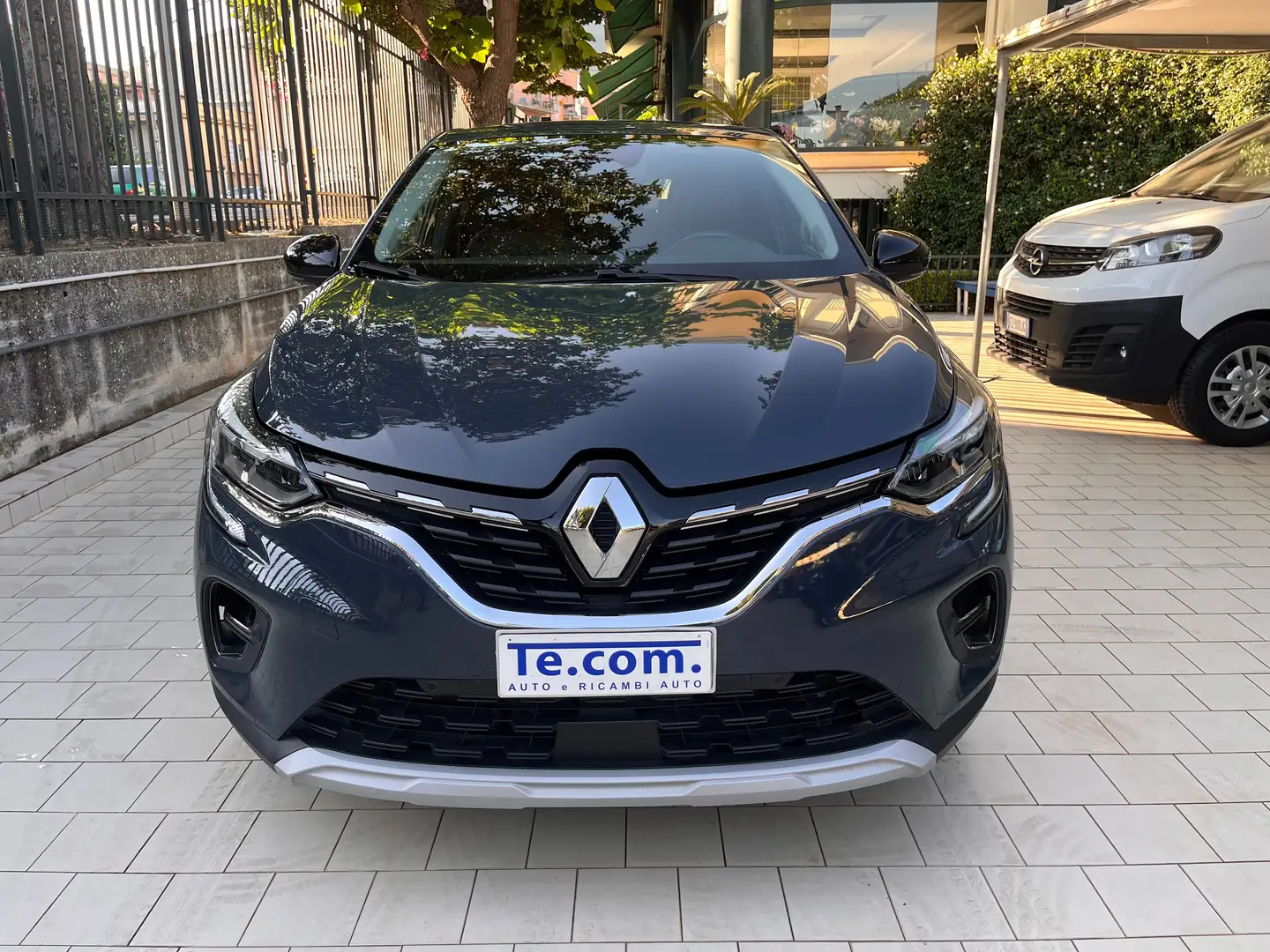 Renault Captur 1.0 Intens 100cv Gpl (di fabbr.)Retrocam Blocksh Blu/Azzurro - 2