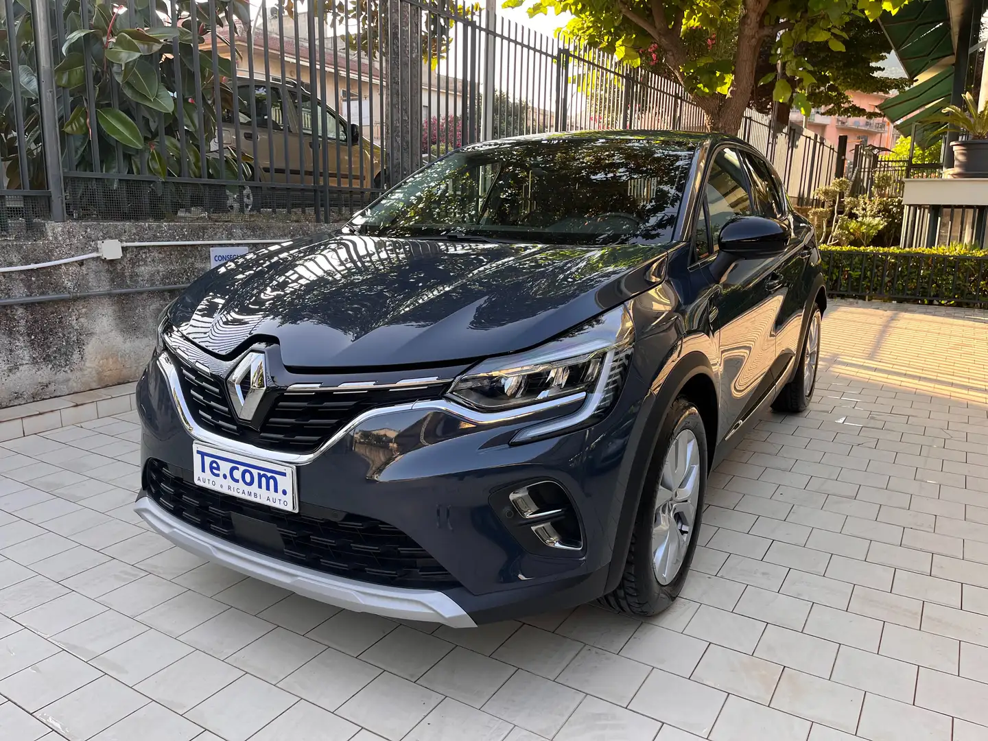 Renault Captur 1.0 Intens 100cv Gpl (di fabbr.)Retrocam Blocksh Blu/Azzurro - 1