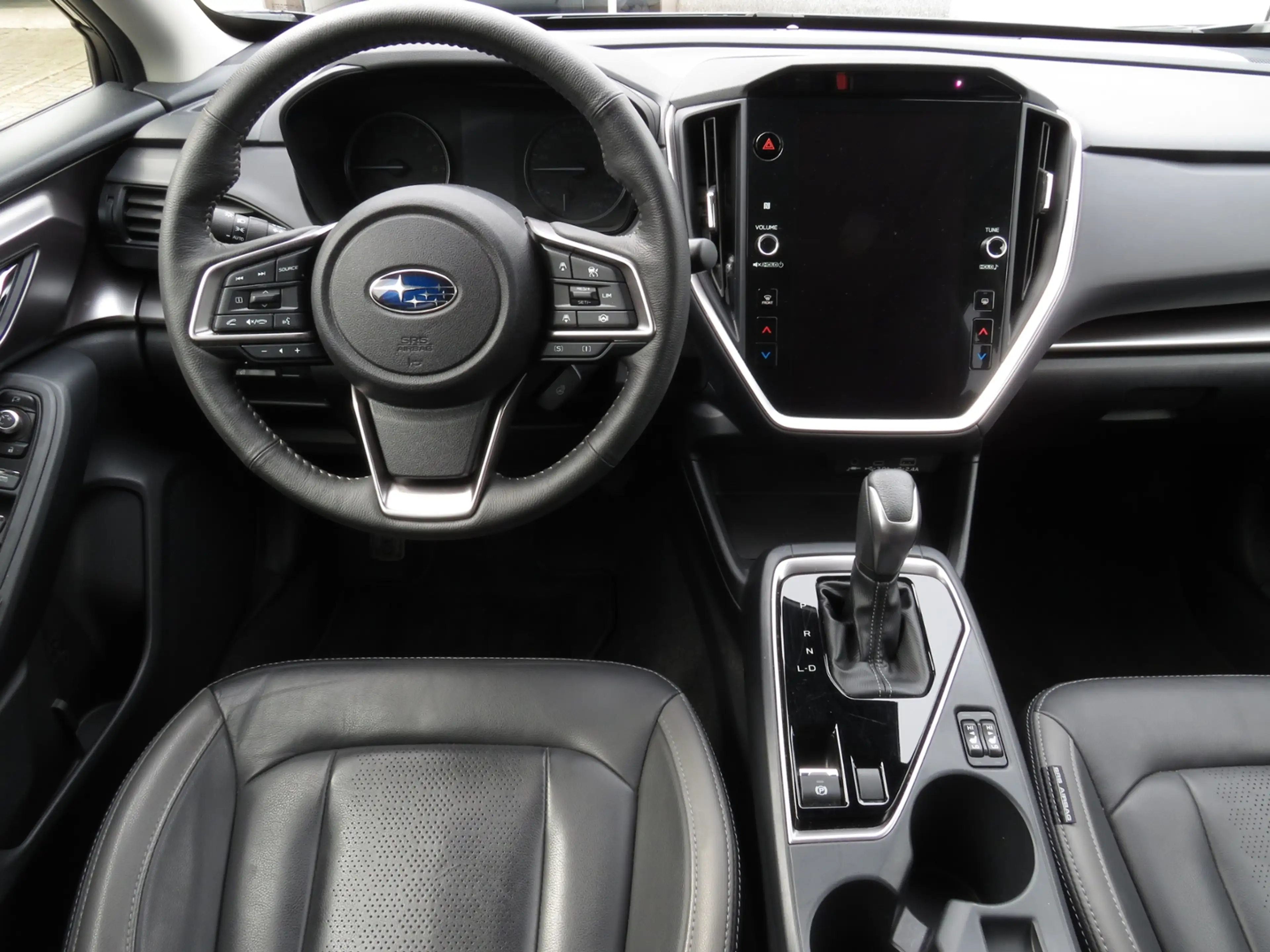 Subaru Impreza Platinum — photo 10