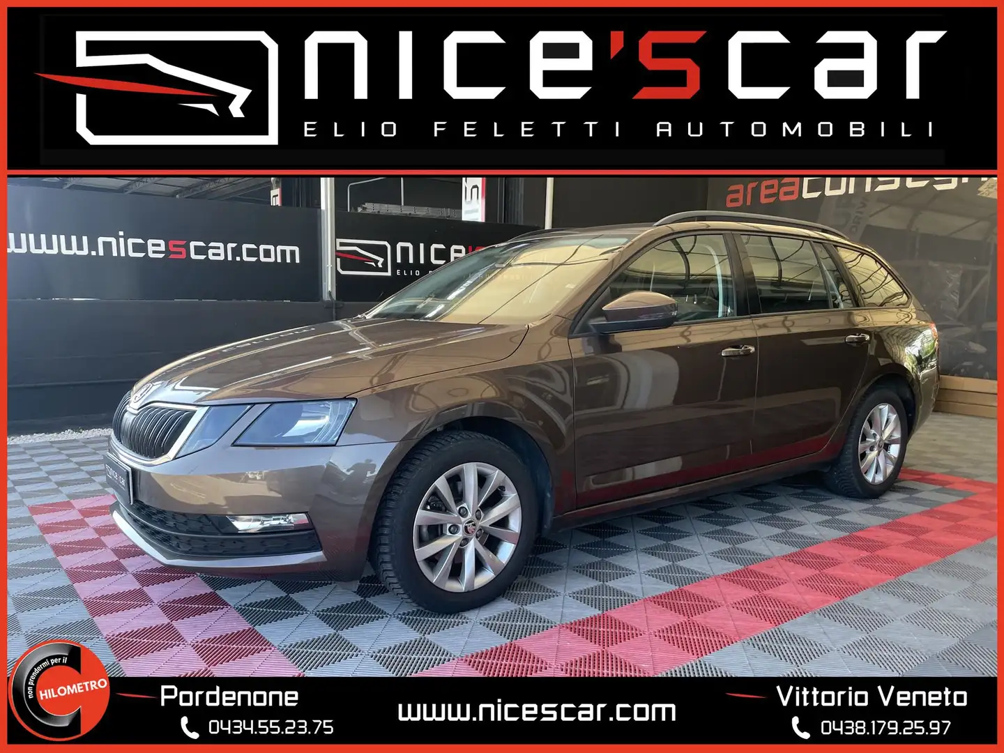 Skoda Octavia Octavia 2.0 TDI SCR 150 CV DSG Wagon Executive Коричневий - 1