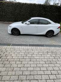 300h F Sport