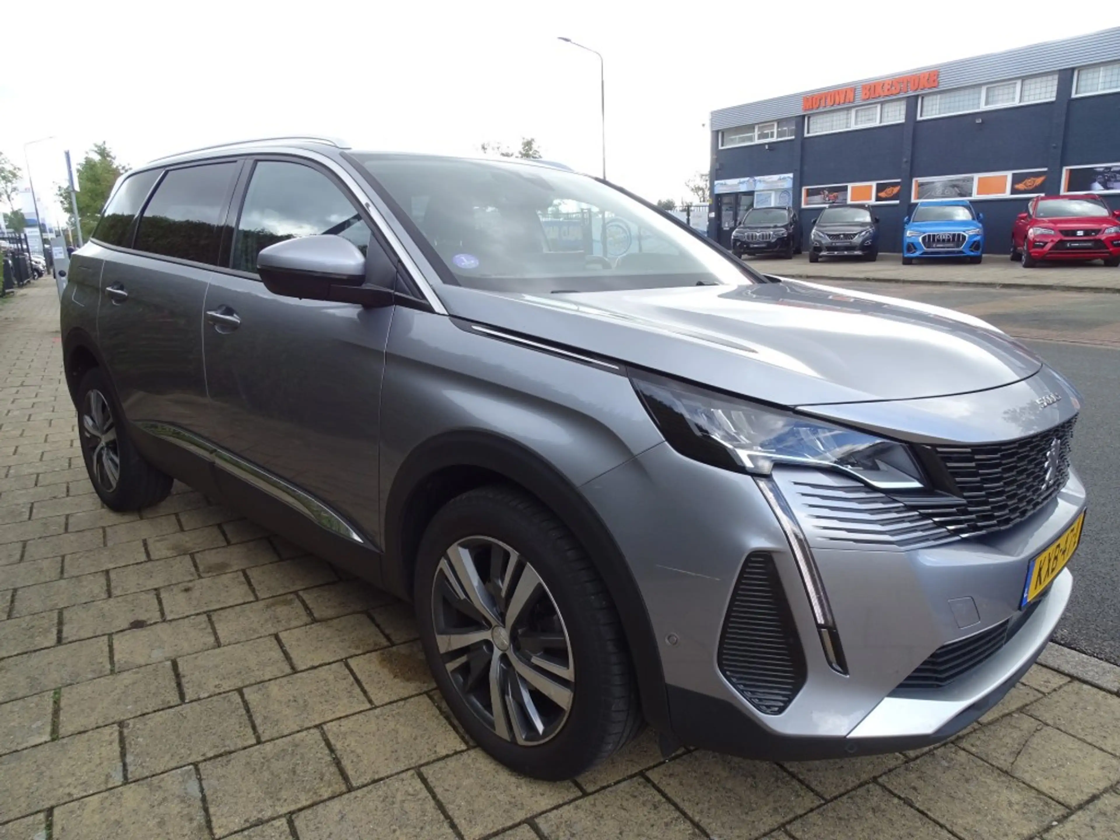 Peugeot 5008 1.2 PURET. BL. PREM. 130pk-7Pers-Blth-Carplay-Medi — photo 4