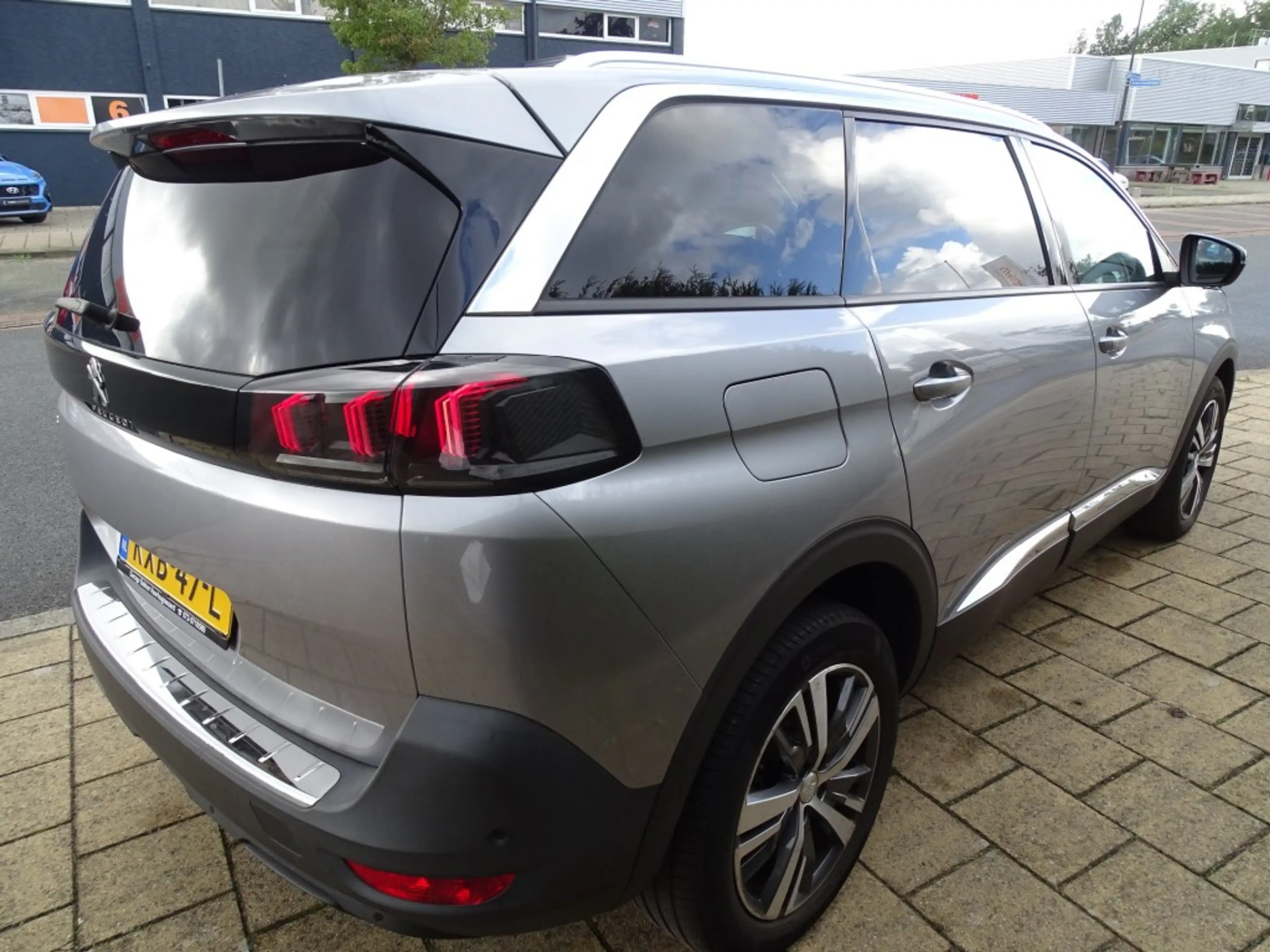 Peugeot 5008 1.2 PURET. BL. PREM. 130pk-7Pers-Blth-Carplay-Medi — photo 3