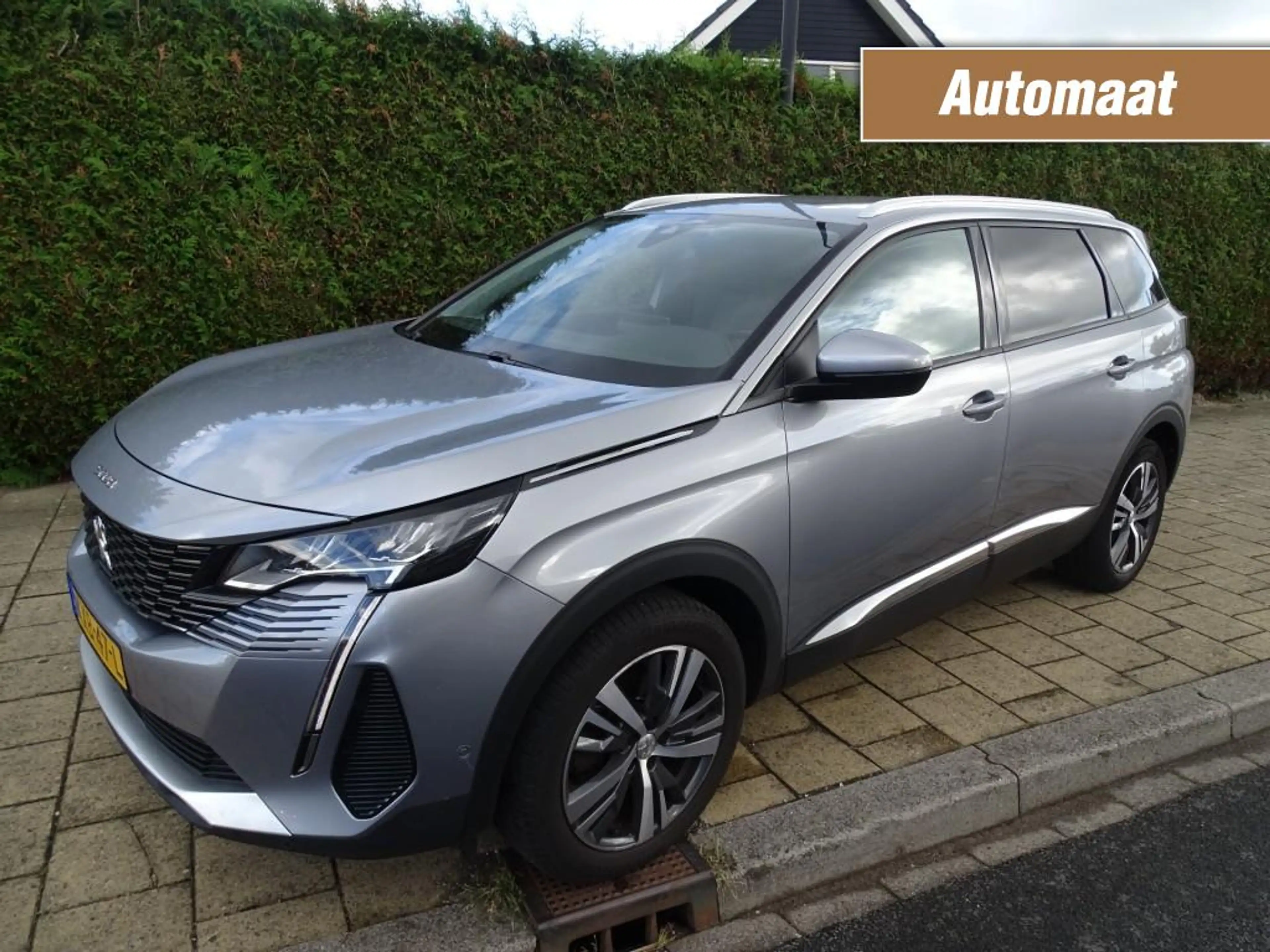 Peugeot 5008 1.2 PURET. BL. PREM. 130pk-7Pers-Blth-Carplay-Medi