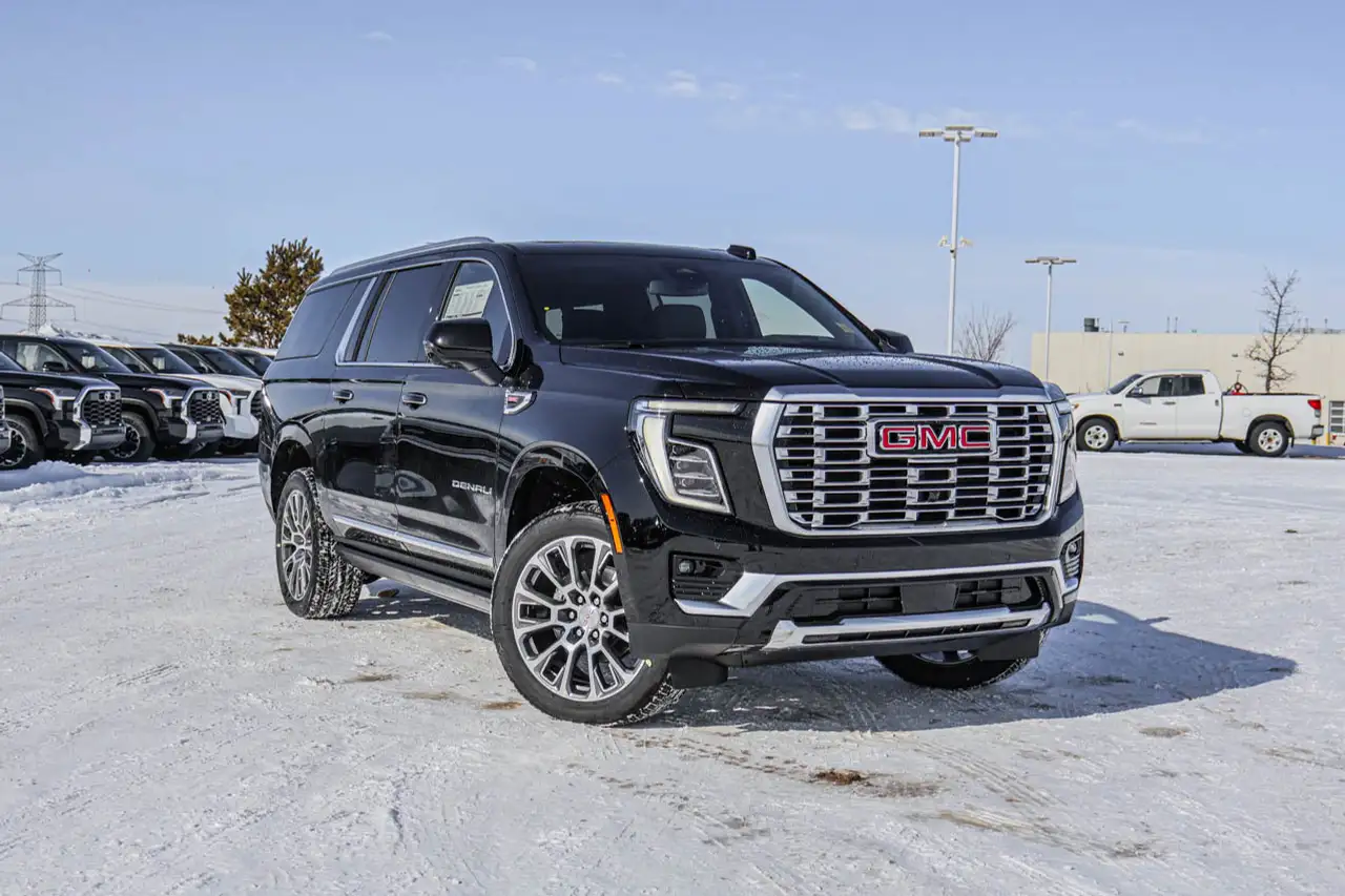 GMC Yukon снимка GMC Yukon
