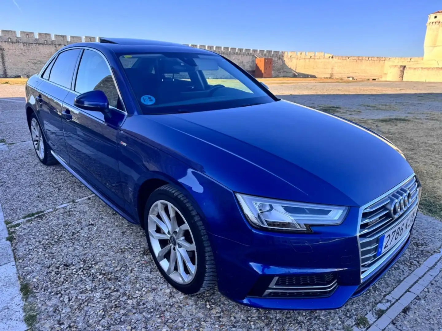 Audi A4 2.0TDI Sport edition quattro S-T 140kW Azul - 1