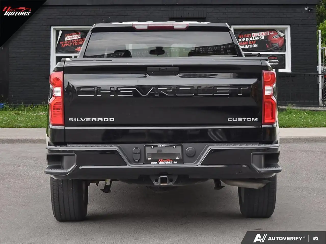 Chevrolet Silverado 1500 снимка Chevrolet Silverado 1500