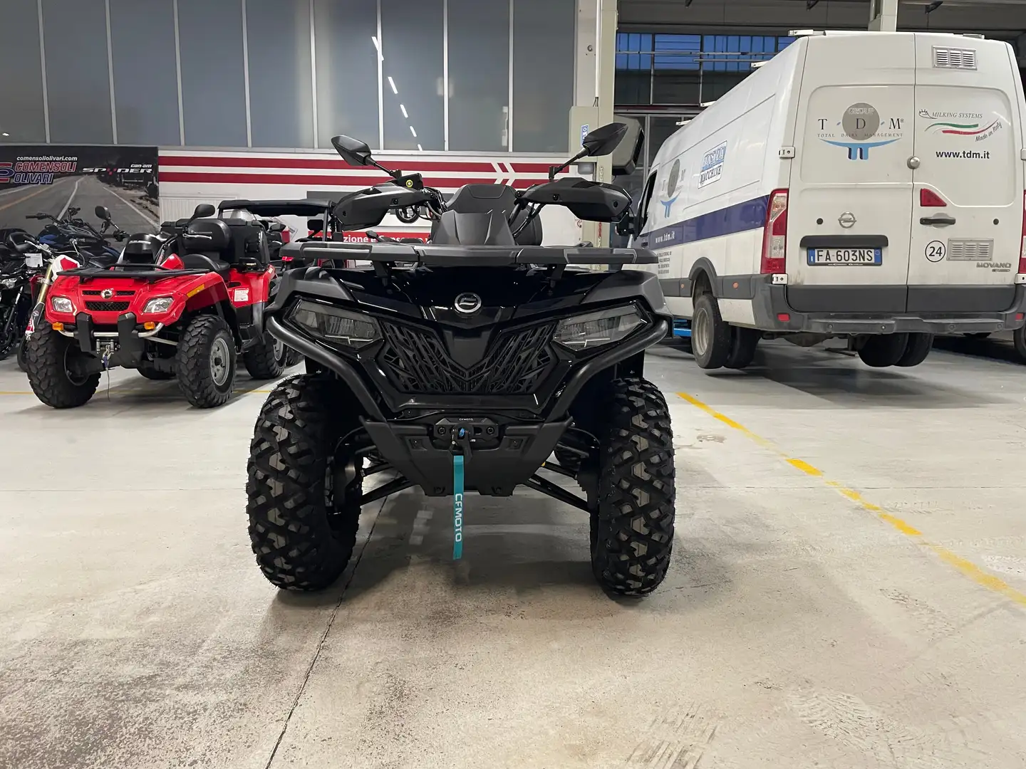 CFMOTO CForce 625 TOURING EFI 4X4 PASSO LUNGO Nero - 2
