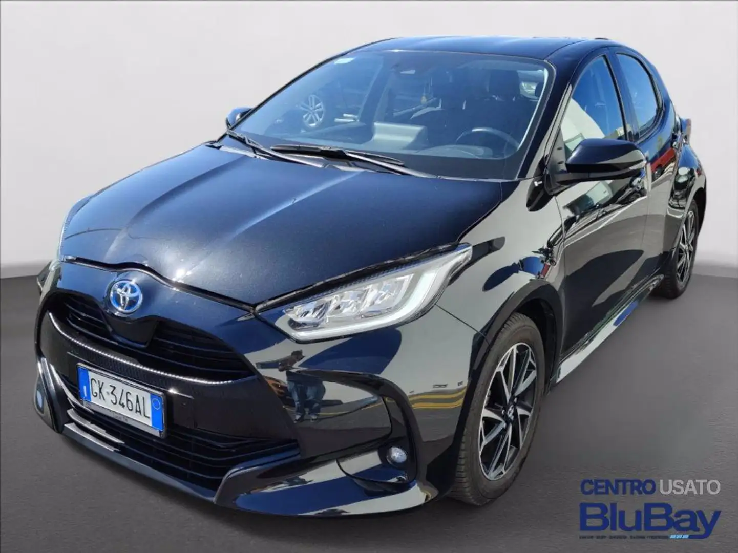 Toyota Yaris 1.5 Hybrid 5 porte Trend Nero - 1