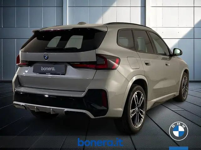 BMW X1 view 6