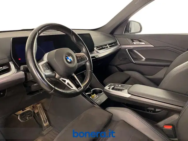 BMW X1 view 15