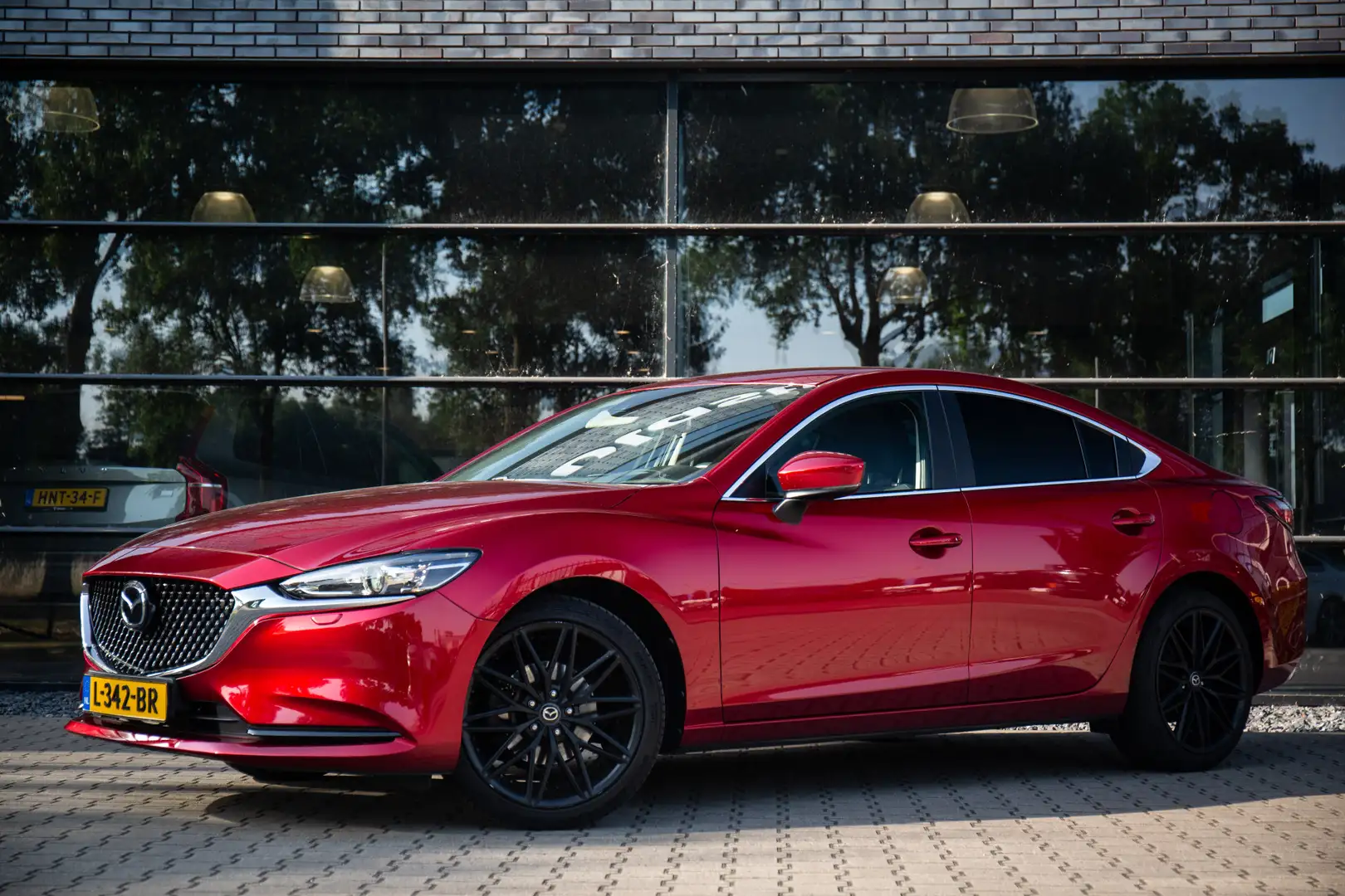 Mazda 6 2.0 SkyActiv-G 145 Business Comfort , Adap. cruise Rood - 2