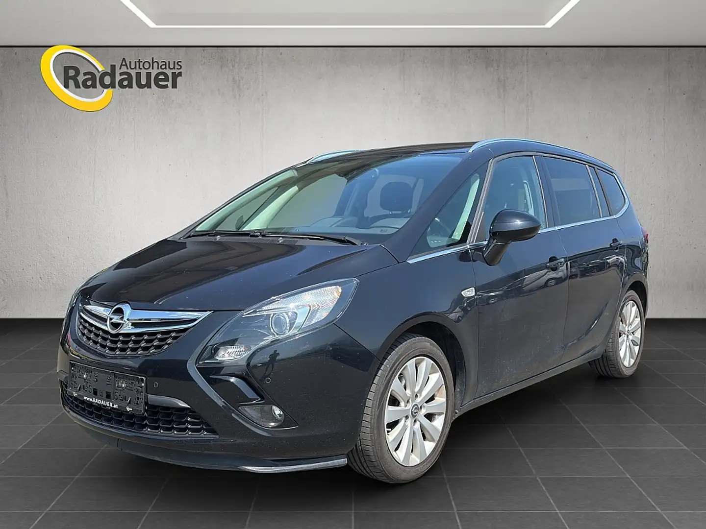 Opel Zafira Tourer 1,6 CDTI ecoflex Cosmo Start/Stop System Schwarz - 1