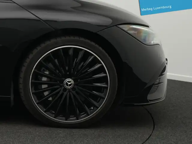 Mercedes-Benz Eqe view 8