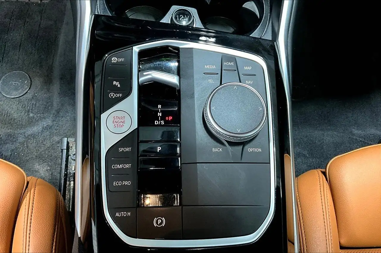 BMW 4 Series снимка BMW 4 Series