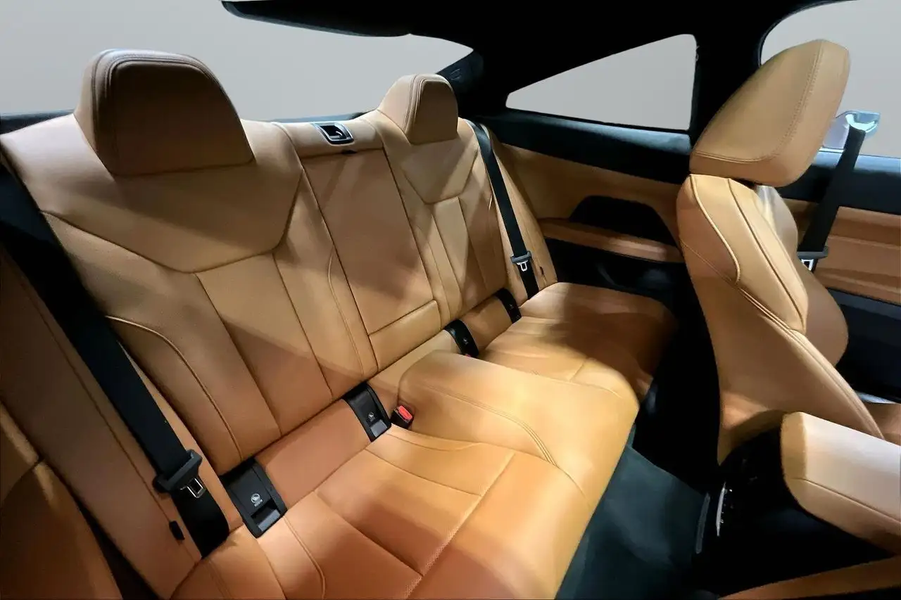 BMW 4 Series снимка BMW 4 Series